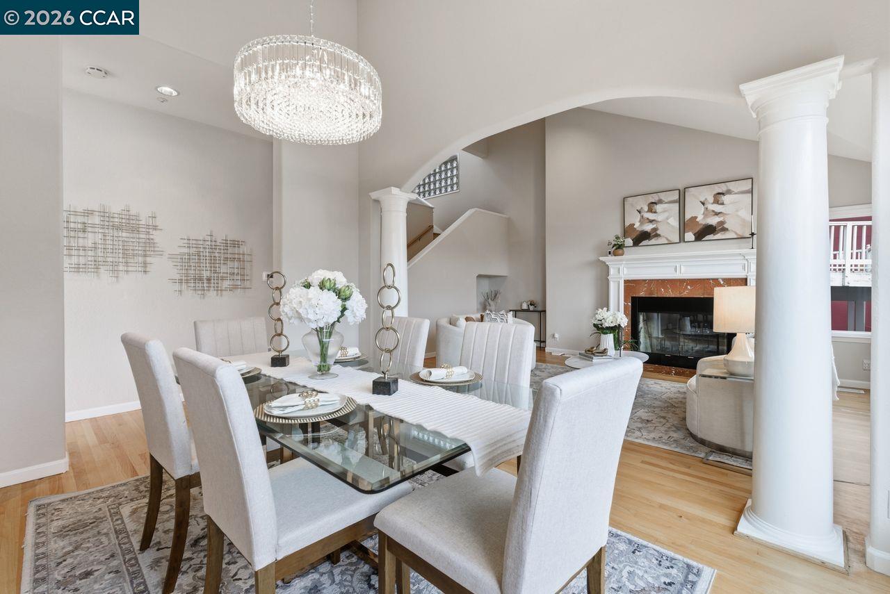 Detail Gallery Image 9 of 60 For 7075 Elverton Dr, Oakland,  CA 94611 - 4 Beds | 3 Baths