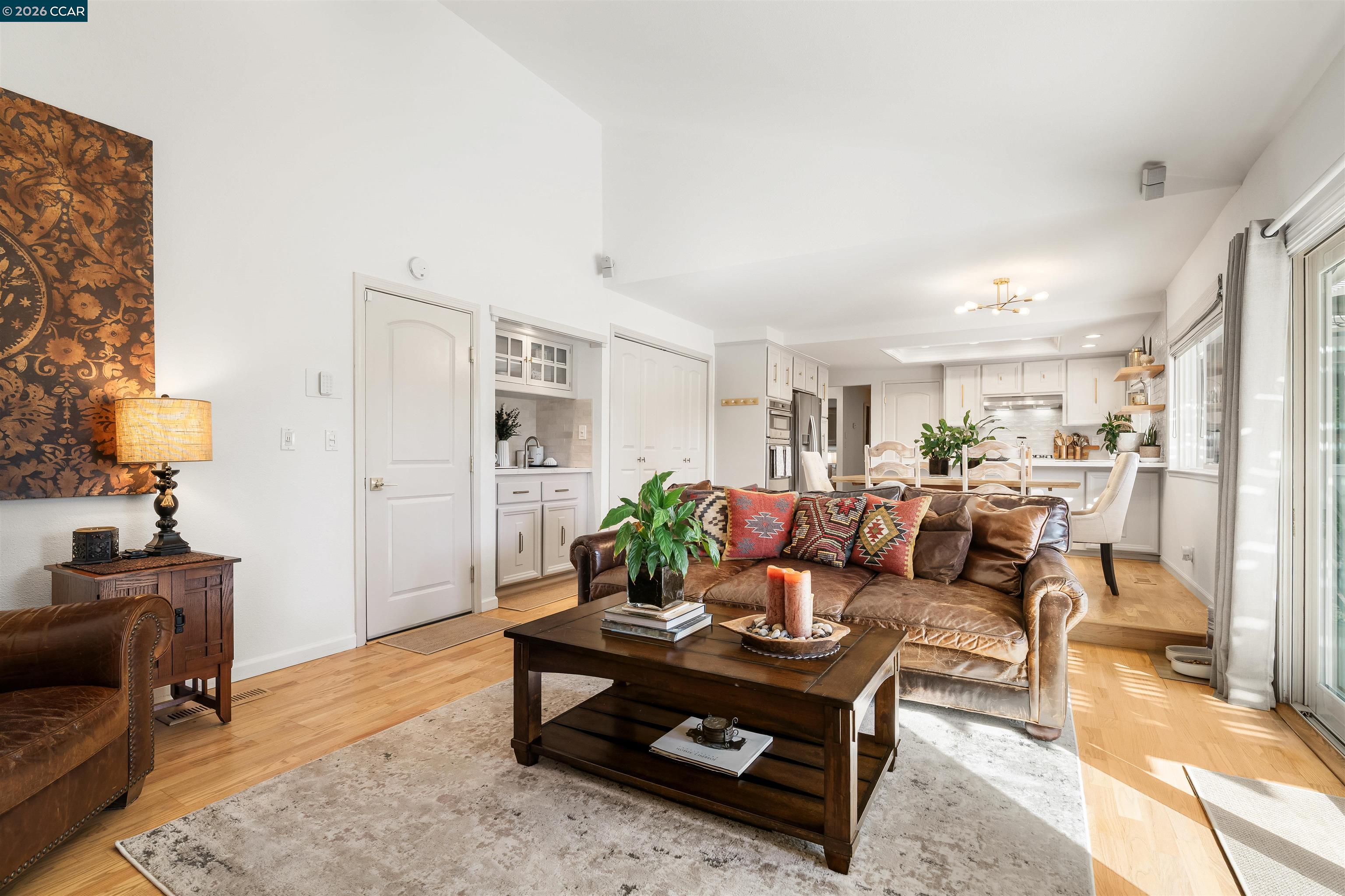 Detail Gallery Image 14 of 37 For 614 Thornhill Rd, Danville,  CA 94526 - 3 Beds | 2 Baths