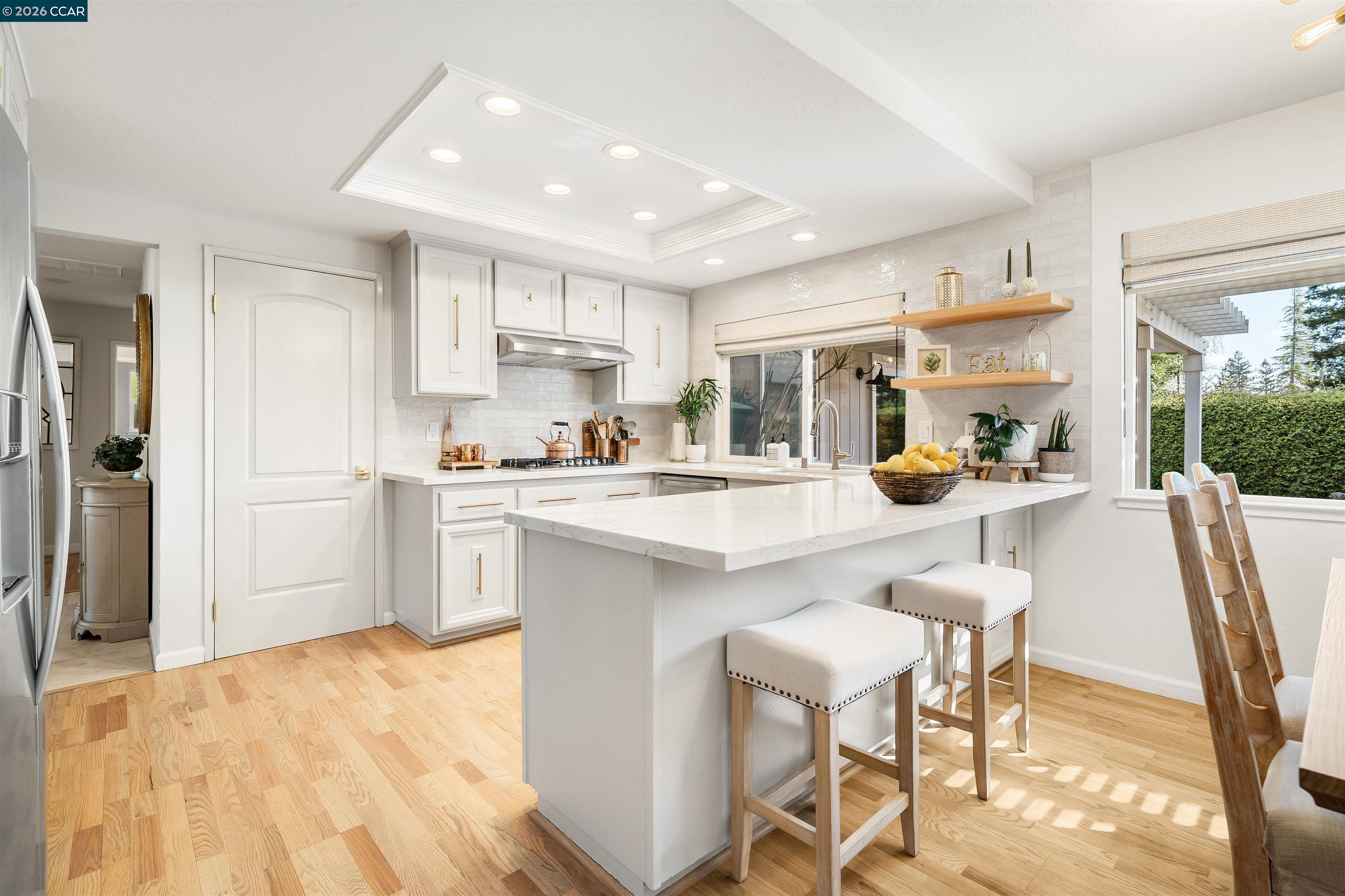 Detail Gallery Image 9 of 37 For 614 Thornhill Rd, Danville,  CA 94526 - 3 Beds | 2 Baths