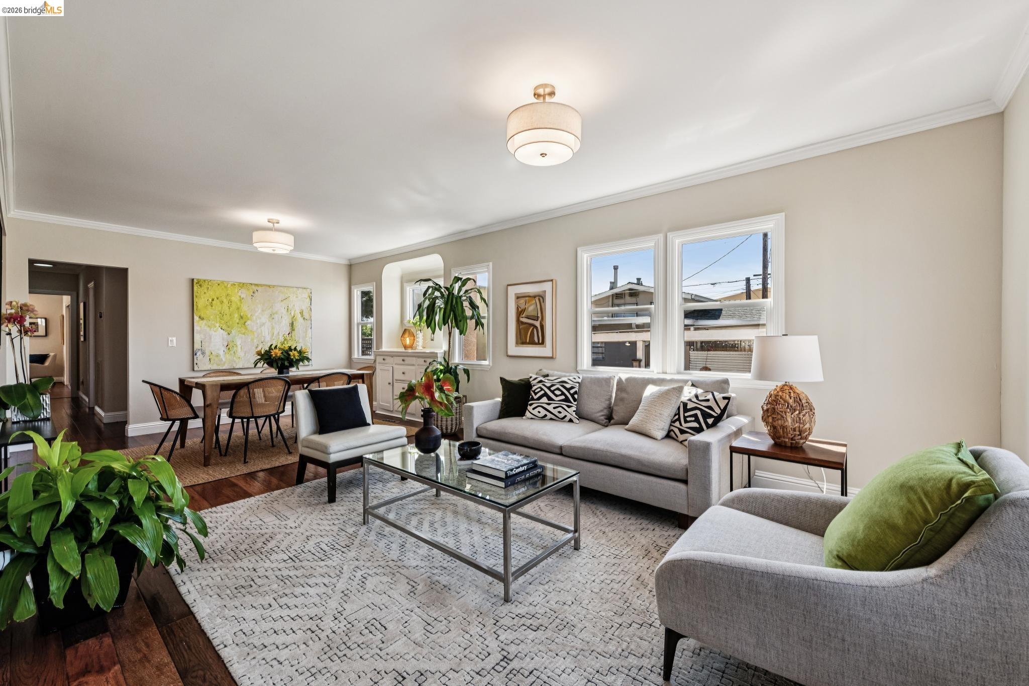 Detail Gallery Image 3 of 27 For 1230 Addison St, Berkeley,  CA 94702 - 4 Beds | 2 Baths