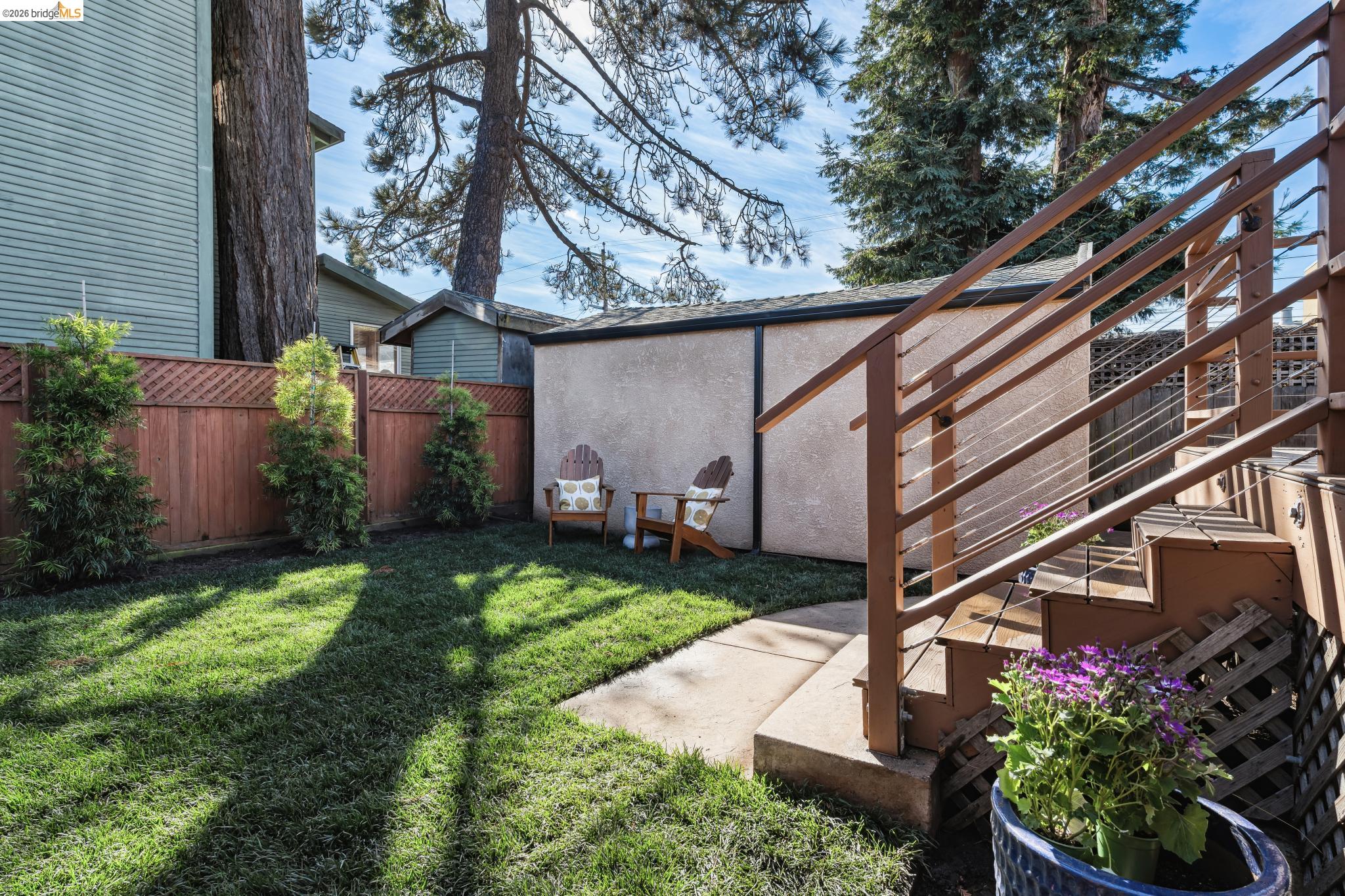 Detail Gallery Image 21 of 27 For 1230 Addison St, Berkeley,  CA 94702 - 4 Beds | 2 Baths