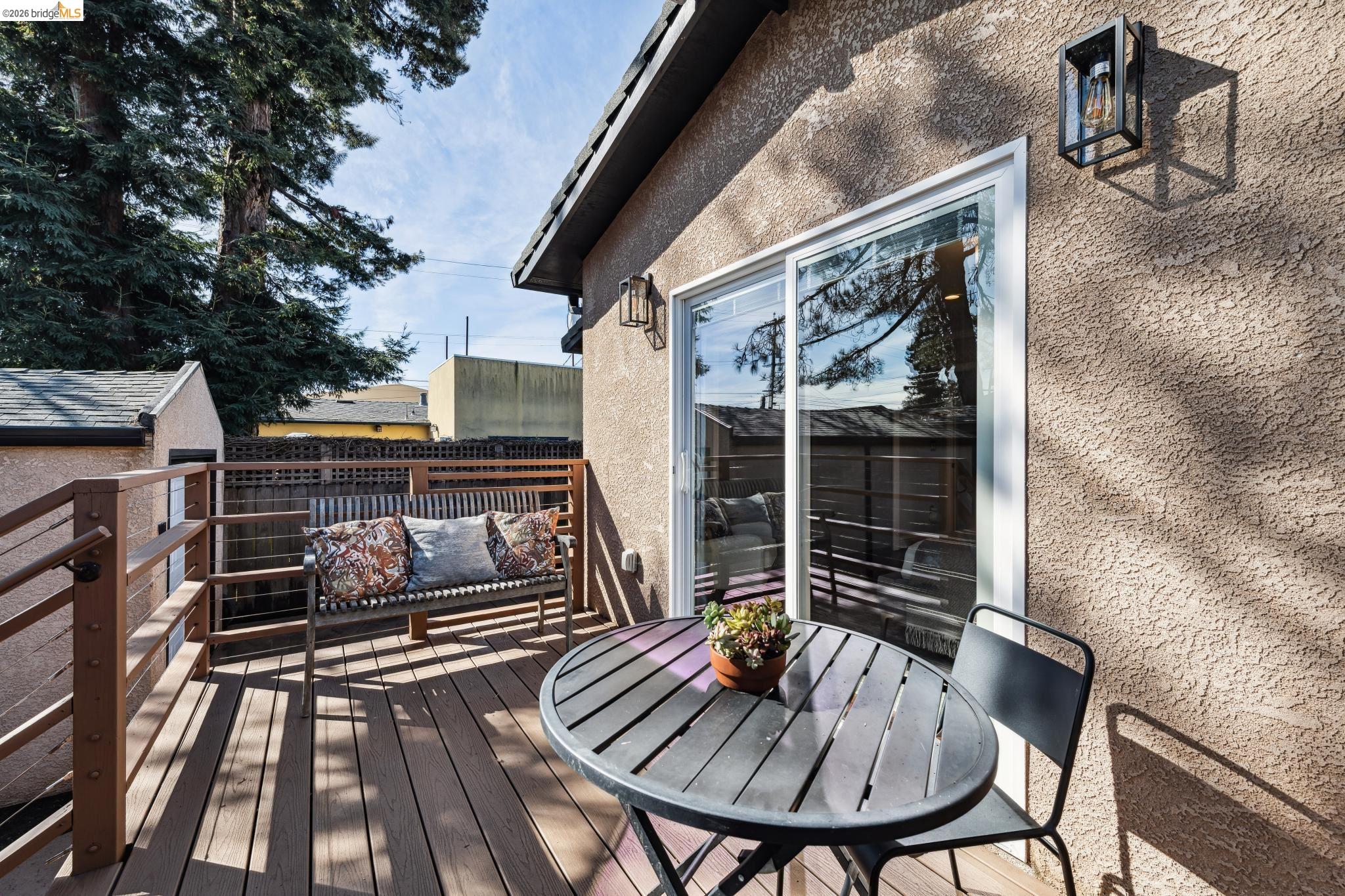 Detail Gallery Image 22 of 27 For 1230 Addison St, Berkeley,  CA 94702 - 4 Beds | 2 Baths