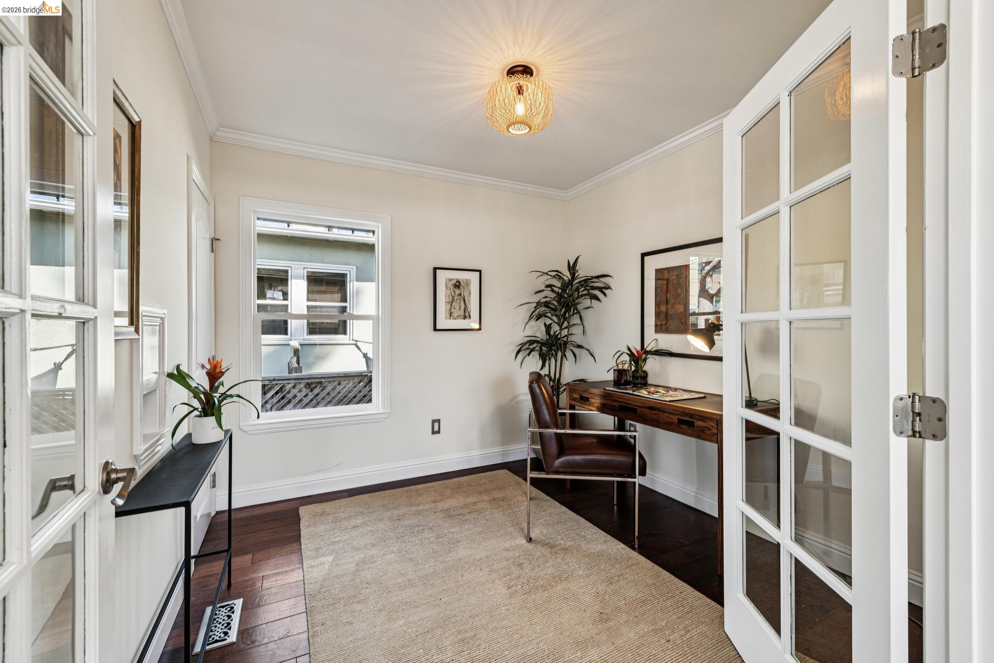 Detail Gallery Image 6 of 27 For 1230 Addison St, Berkeley,  CA 94702 - 4 Beds | 2 Baths