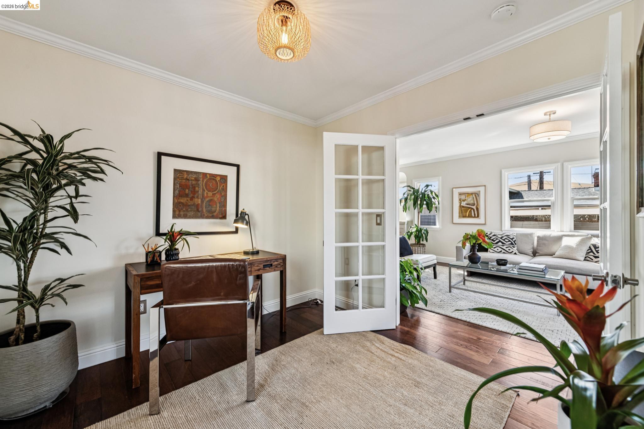 Detail Gallery Image 7 of 27 For 1230 Addison St, Berkeley,  CA 94702 - 4 Beds | 2 Baths