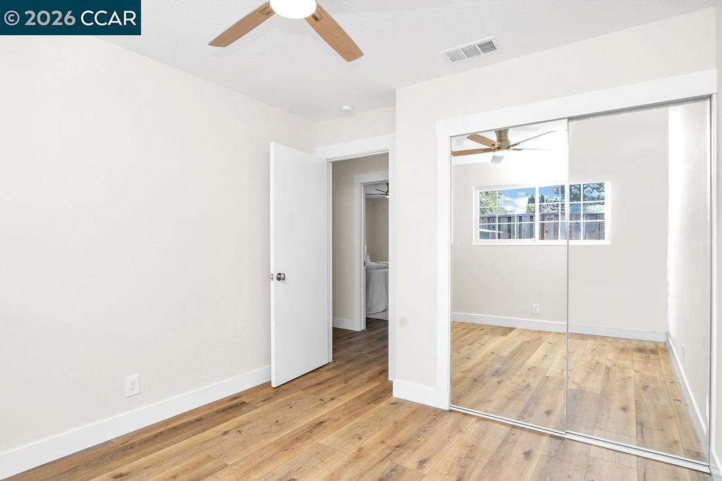 Detail Gallery Image 12 of 23 For 34 Midhill Rd, Martinez,  CA 94553 - 4 Beds | 2 Baths