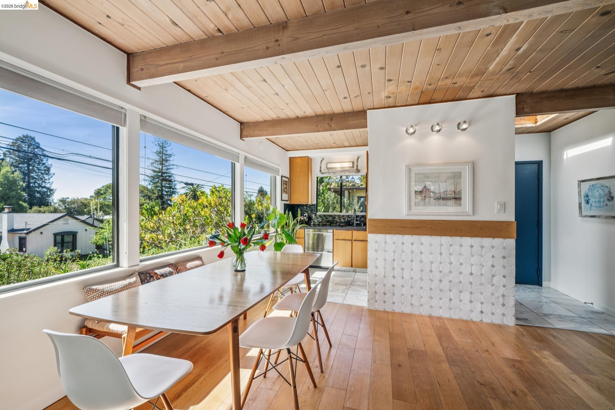 Photo #12: 41125481 Listing: Photo #12