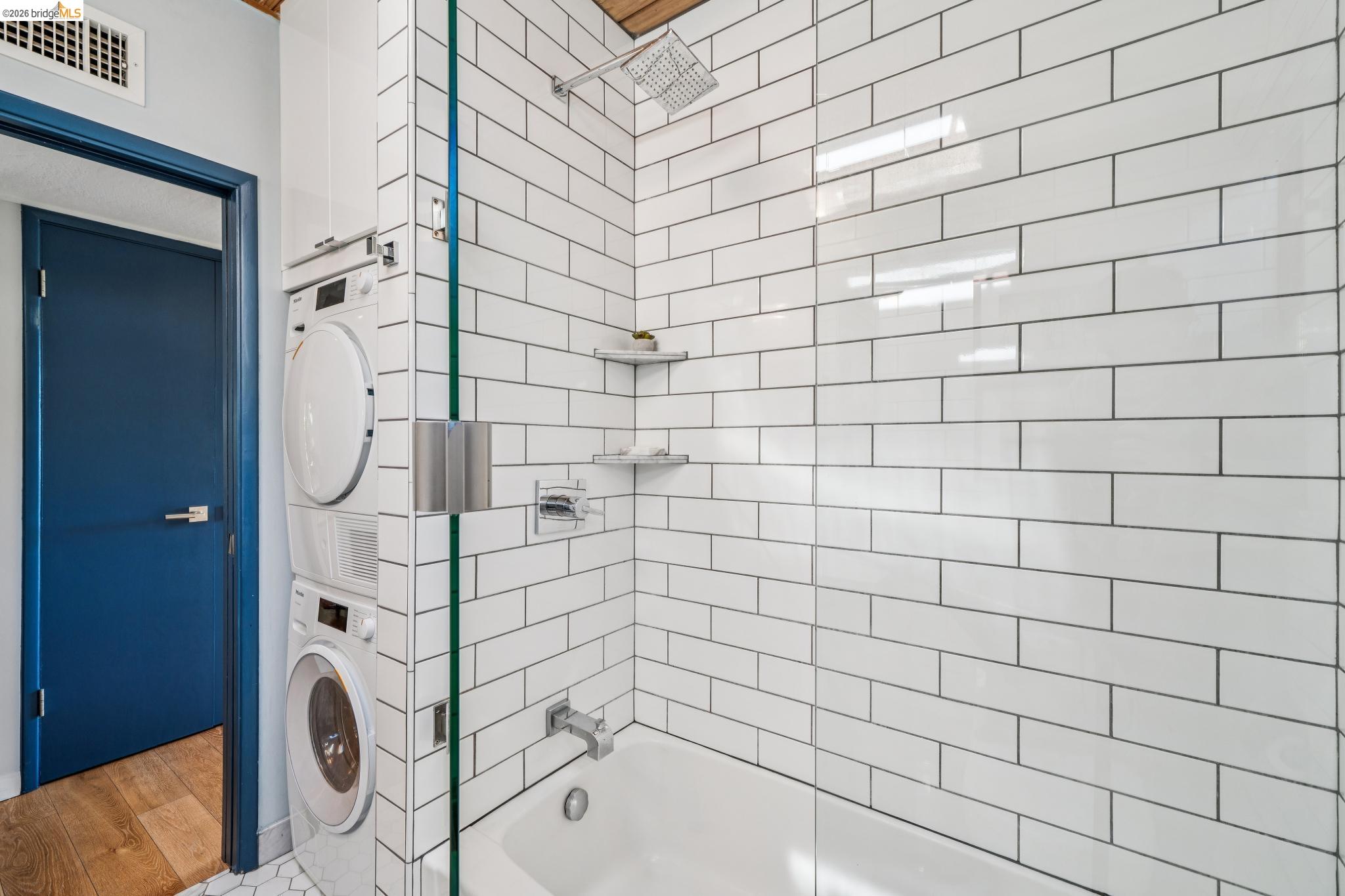 Detail Gallery Image 29 of 37 For 2938 Morgan Ave, Oakland,  CA 94602 - 2 Beds | 1 Baths