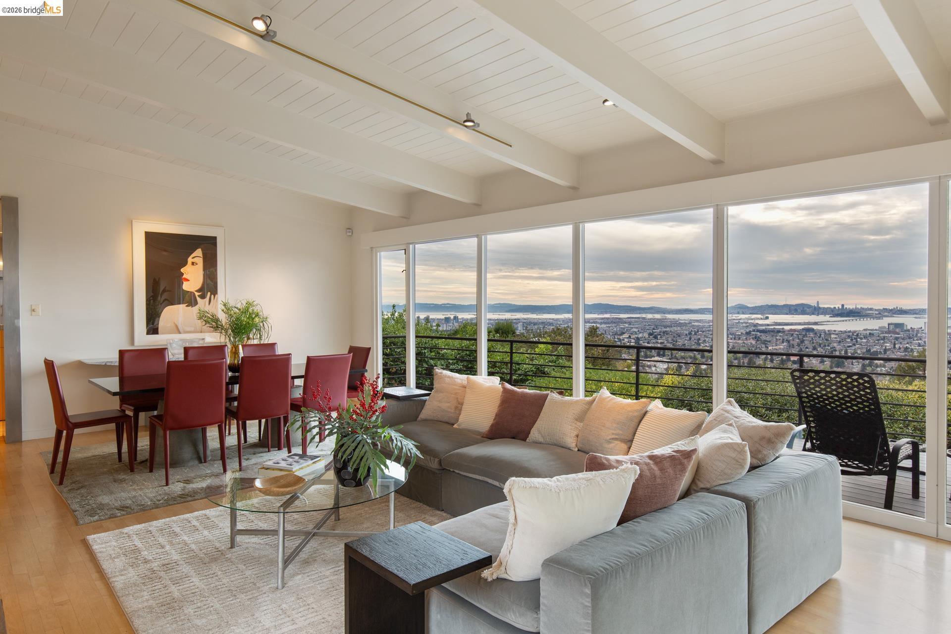 Detail Gallery Image 12 of 59 For 2 Gravatt Drive, Berkeley,  CA 94705 - 4 Beds | 4 Baths