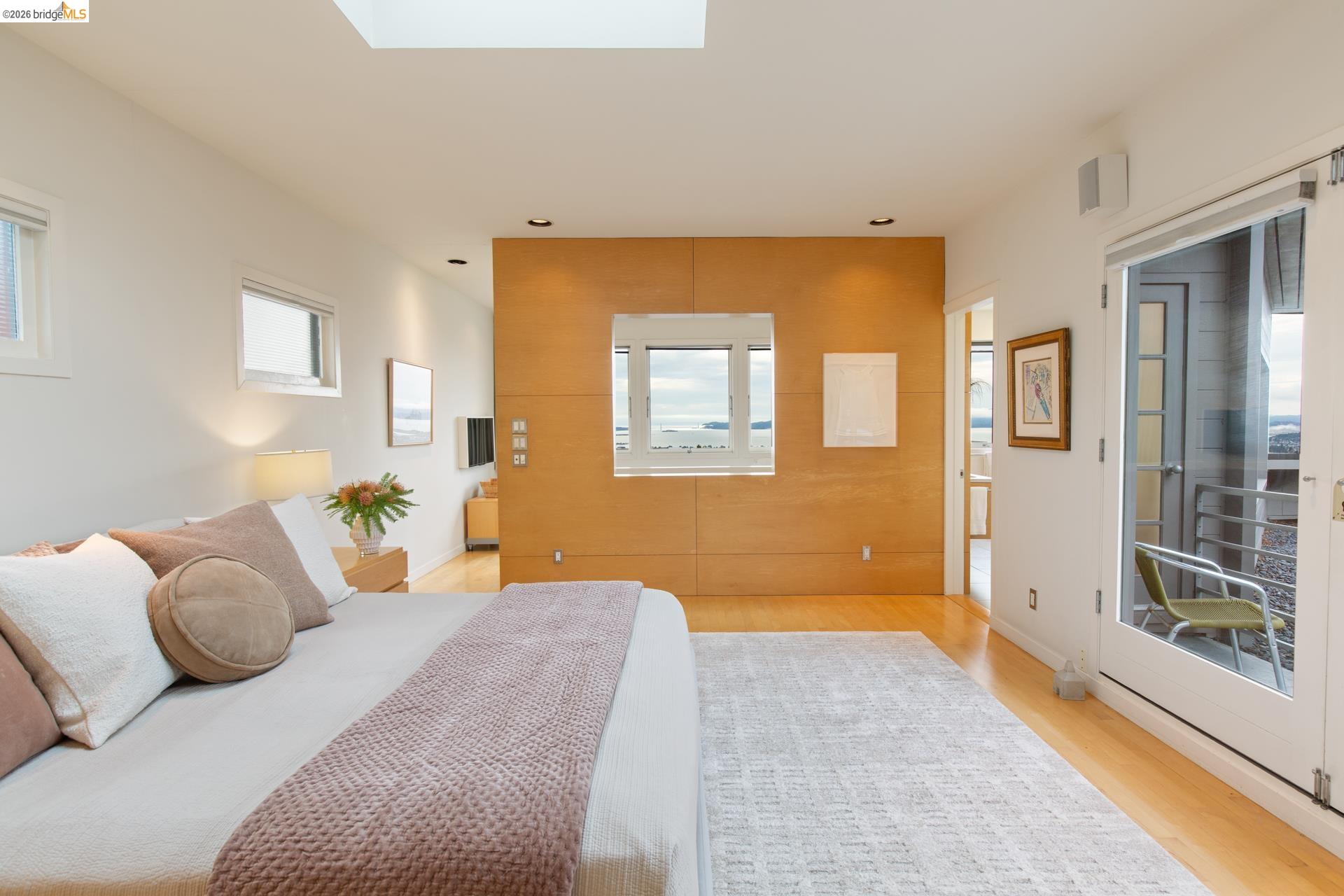 Detail Gallery Image 25 of 59 For 2 Gravatt Drive, Berkeley,  CA 94705 - 4 Beds | 4 Baths