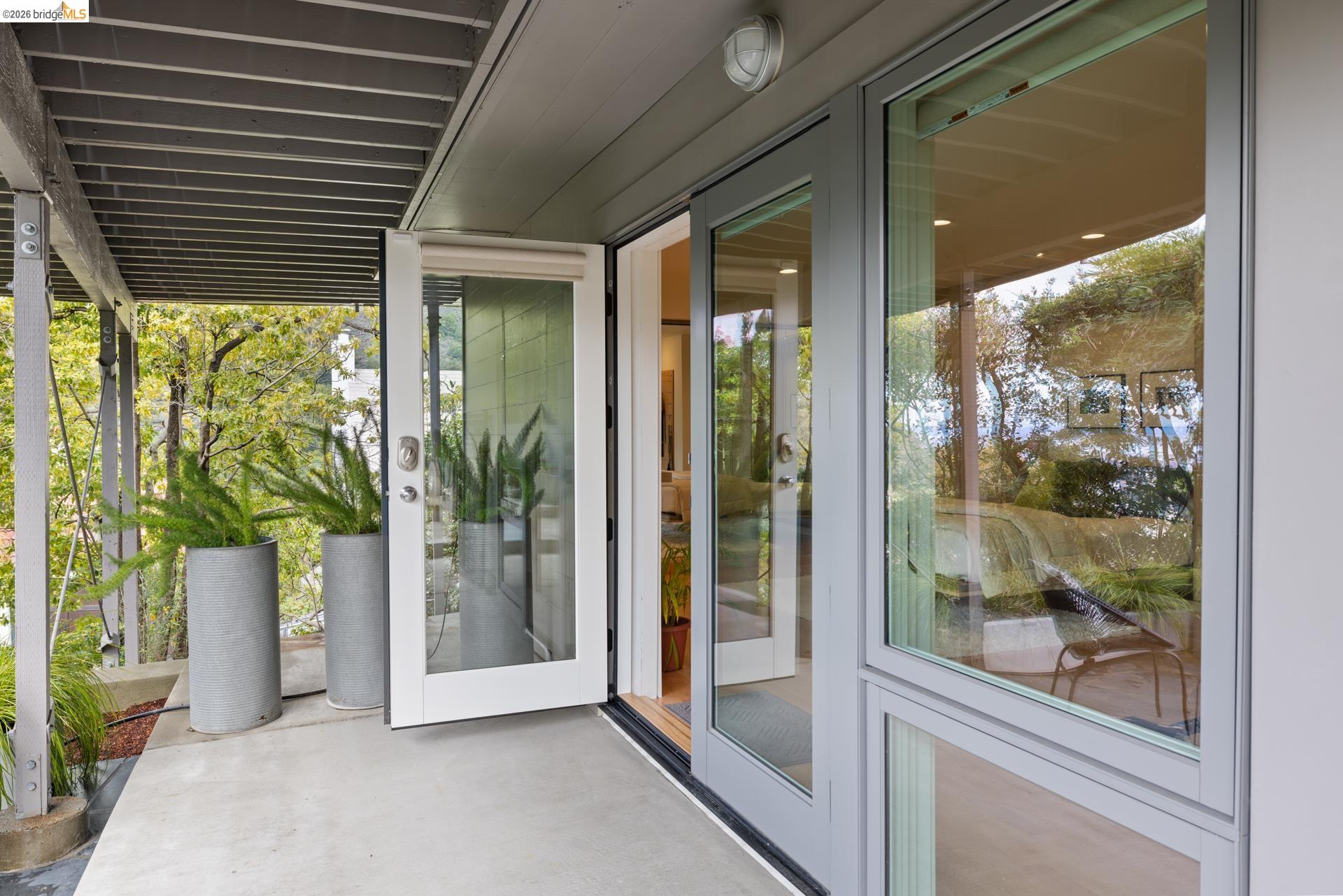 Detail Gallery Image 37 of 59 For 2 Gravatt Drive, Berkeley,  CA 94705 - 4 Beds | 4 Baths