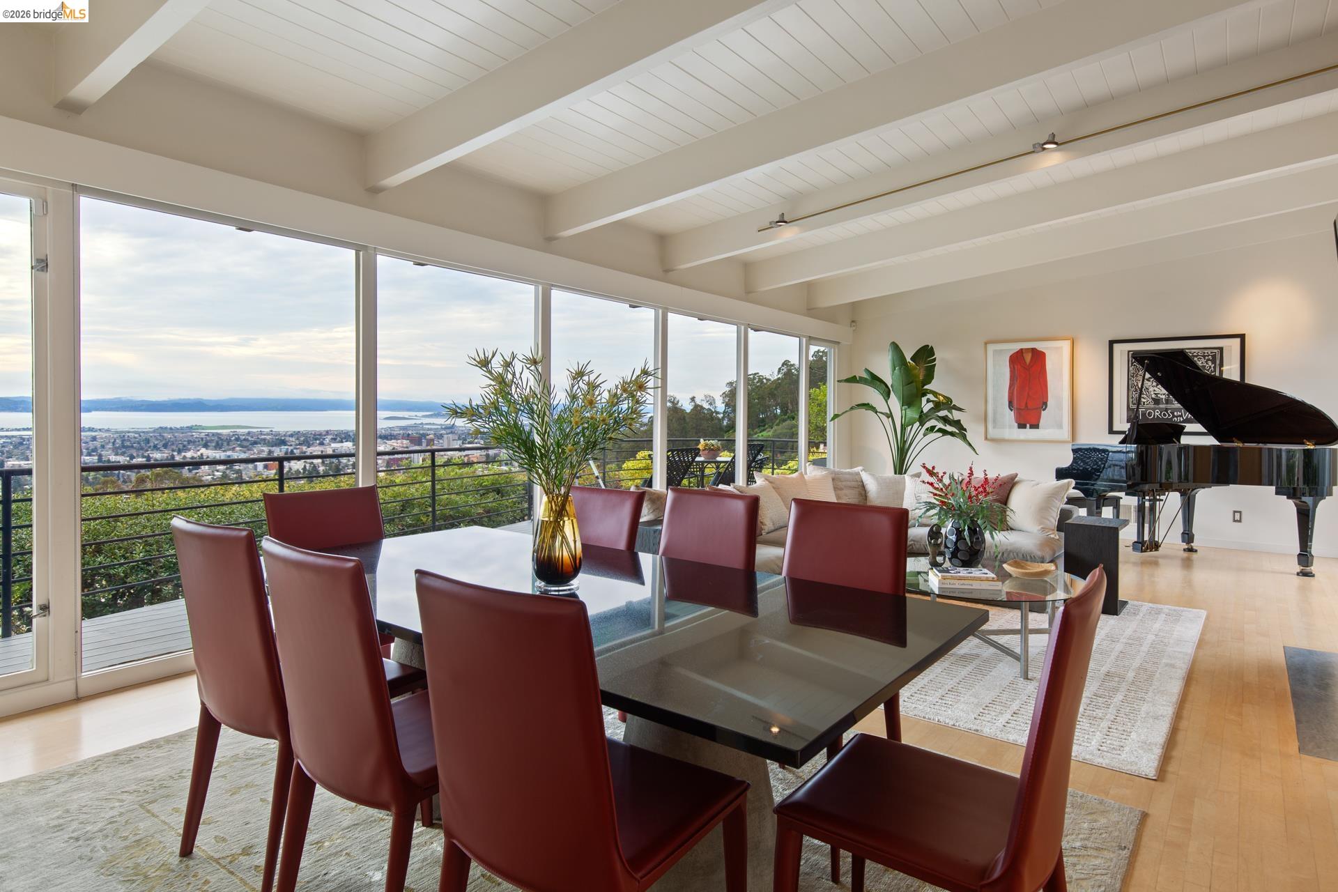 Detail Gallery Image 9 of 59 For 2 Gravatt Drive, Berkeley,  CA 94705 - 4 Beds | 4 Baths