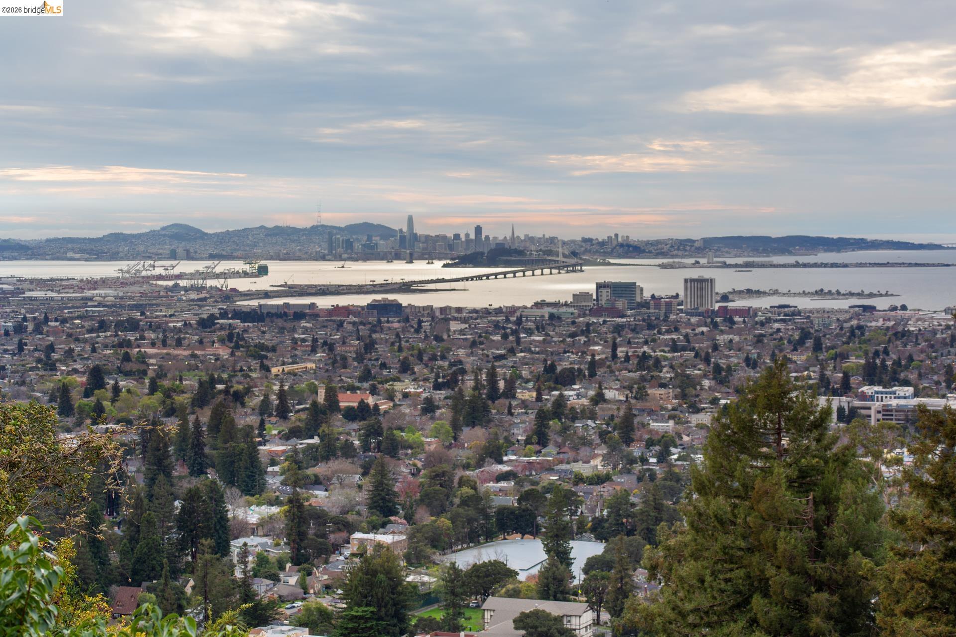 Detail Gallery Image 10 of 59 For 2 Gravatt Drive, Berkeley,  CA 94705 - 4 Beds | 4 Baths