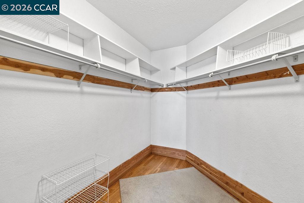 Detail Gallery Image 12 of 47 For 1250 Redwood Ct, Dixon,  CA 95620 - 4 Beds | 2 Baths