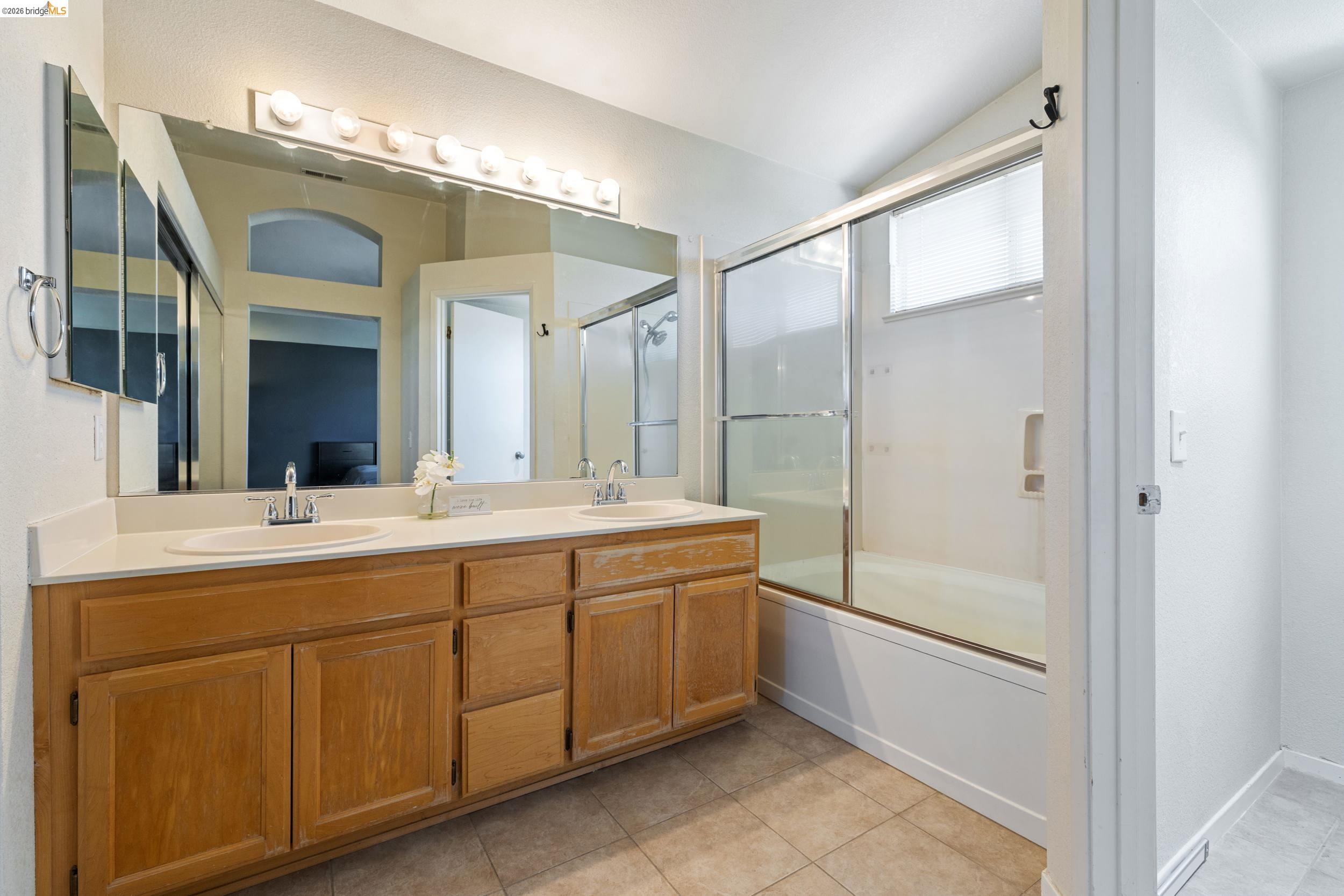 Detail Gallery Image 27 of 40 For 4924 Stirrup Way, Antioch,  CA 94531 - 3 Beds | 2/1 Baths