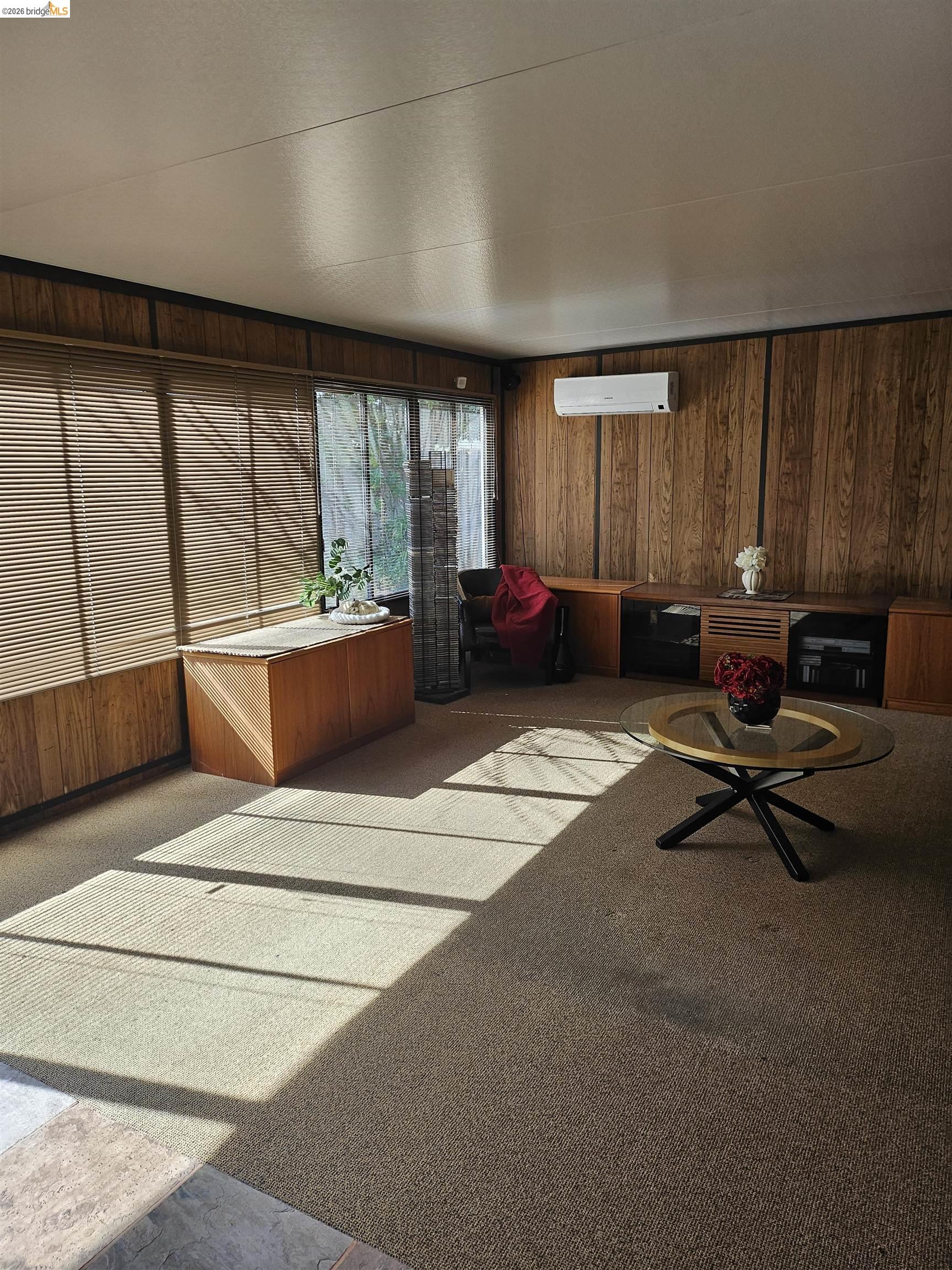 Detail Gallery Image 5 of 11 For 525 Faria St, Antioch,  CA 94509 - 3 Beds | 2 Baths