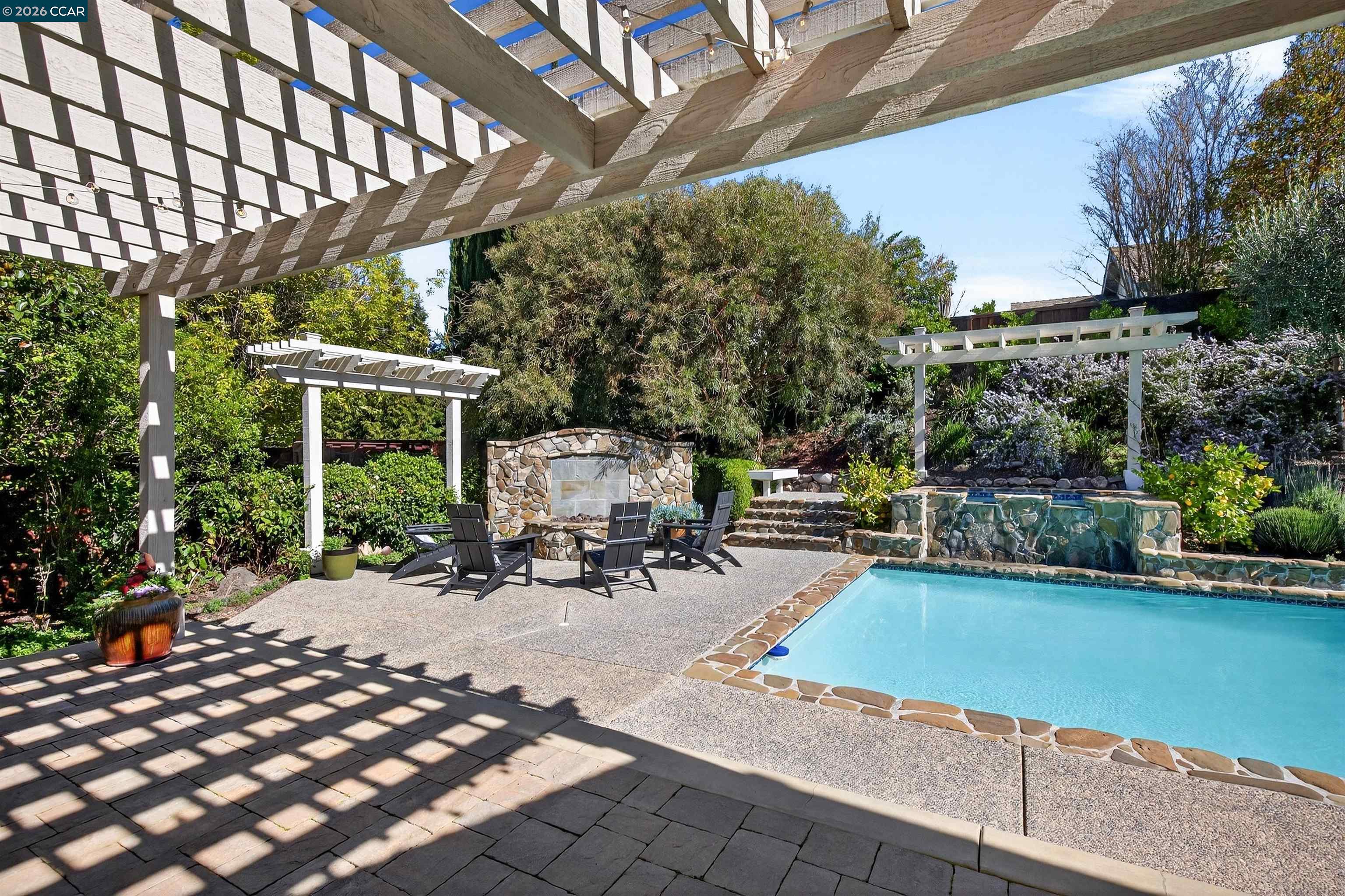 Detail Gallery Image 31 of 36 For 5057 Athens Drive, San Ramon,  CA 94582 - 4 Beds | 2/1 Baths