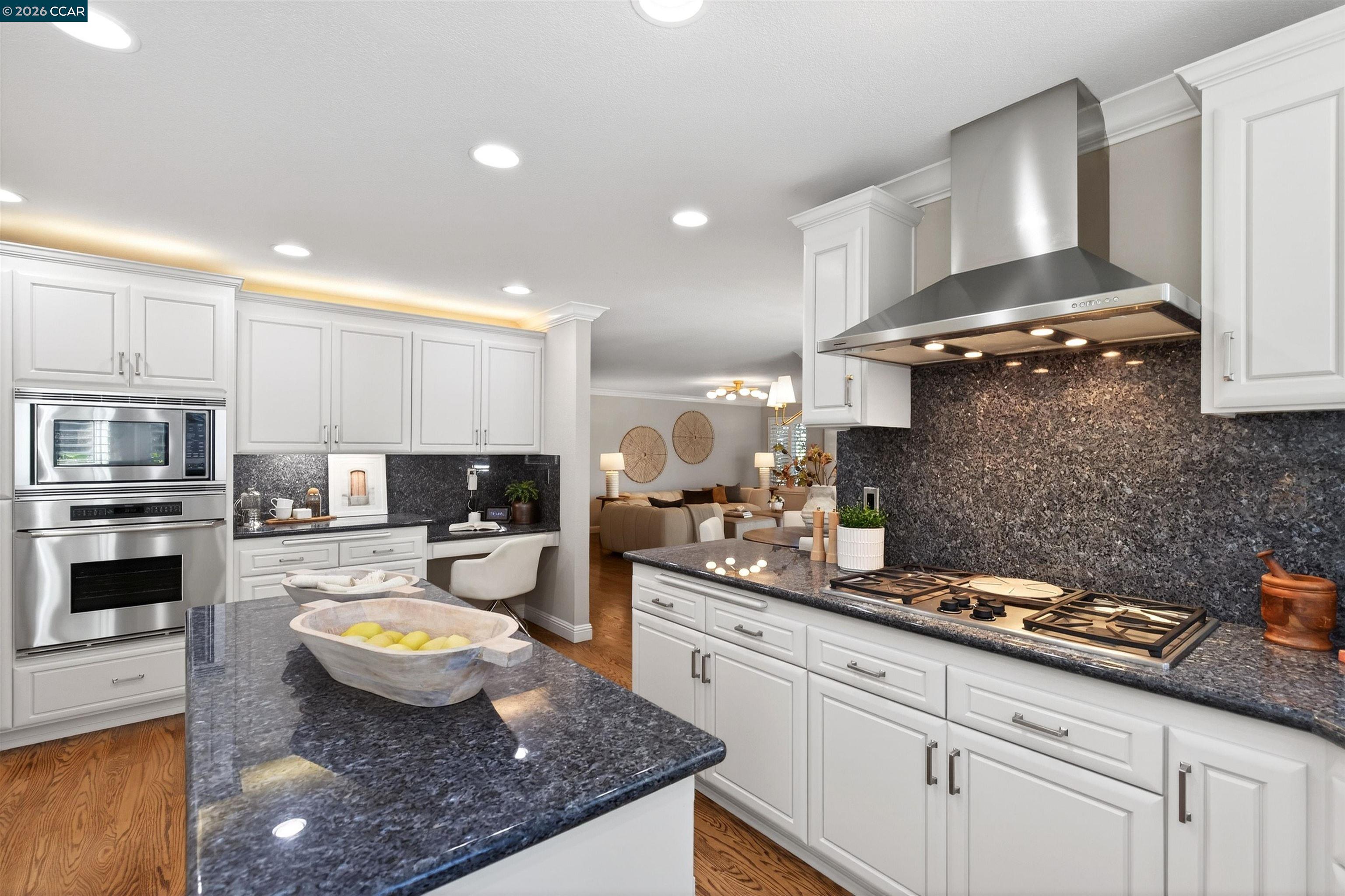 Detail Gallery Image 10 of 36 For 5057 Athens Drive, San Ramon,  CA 94582 - 4 Beds | 2/1 Baths