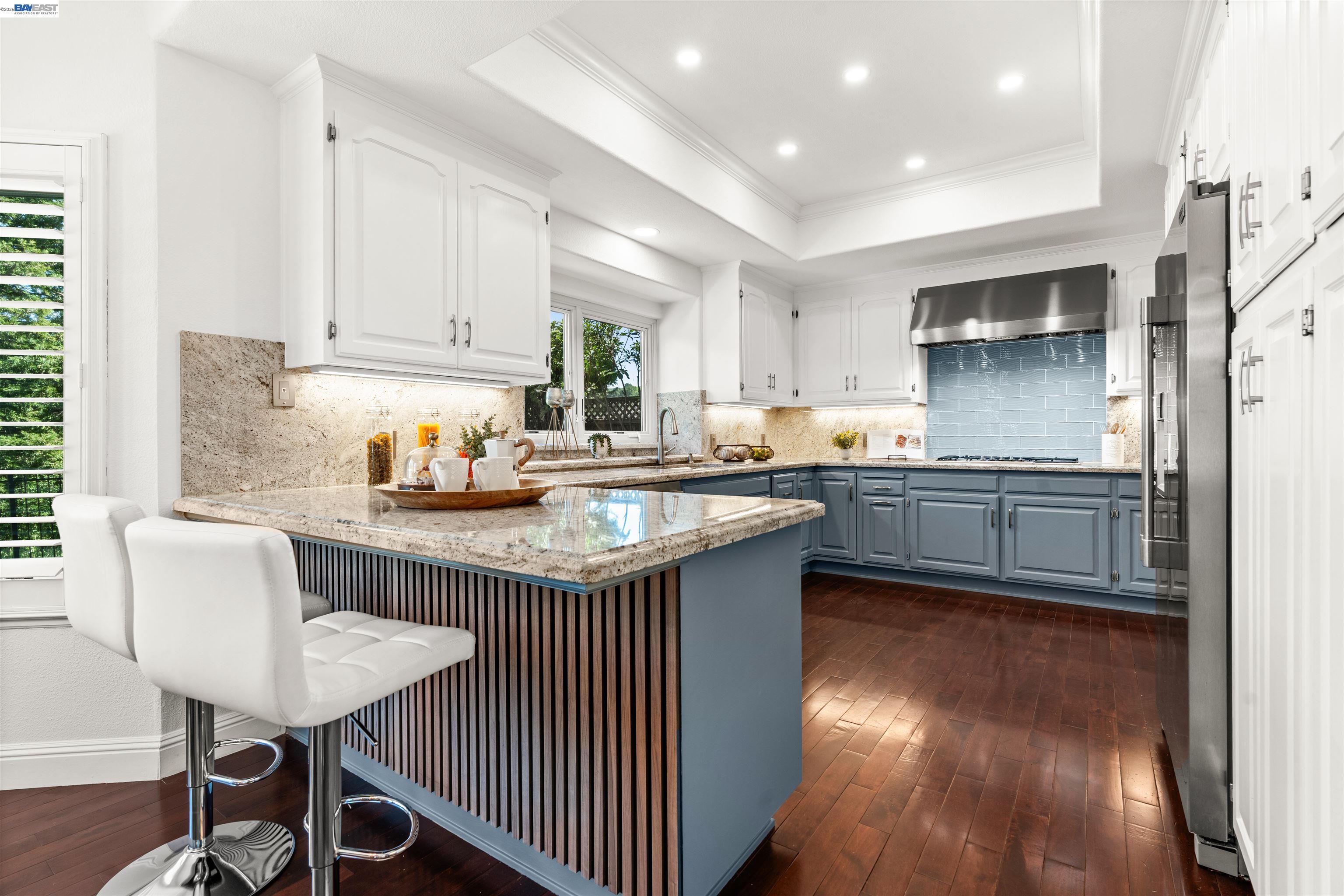 Detail Gallery Image 15 of 39 For 696 Blue Spruce Dr, Danville,  CA 94506 - 4 Beds | 3 Baths