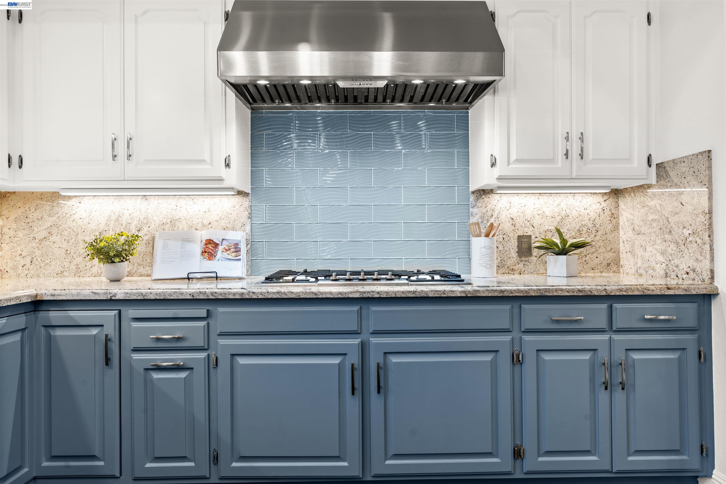 Detail Gallery Image 18 of 39 For 696 Blue Spruce Dr, Danville,  CA 94506 - 4 Beds | 3 Baths