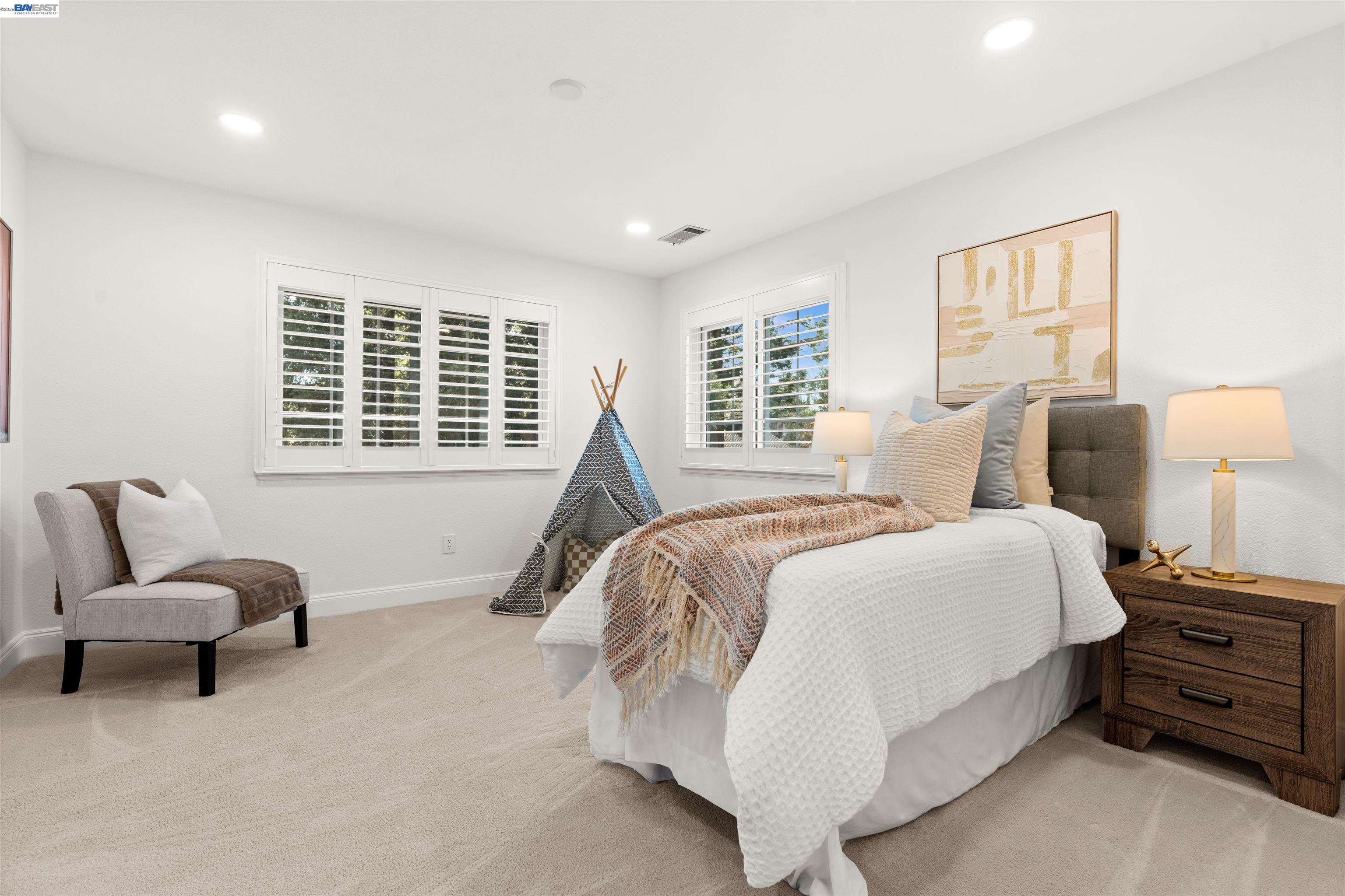 Detail Gallery Image 33 of 39 For 696 Blue Spruce Dr, Danville,  CA 94506 - 4 Beds | 3 Baths