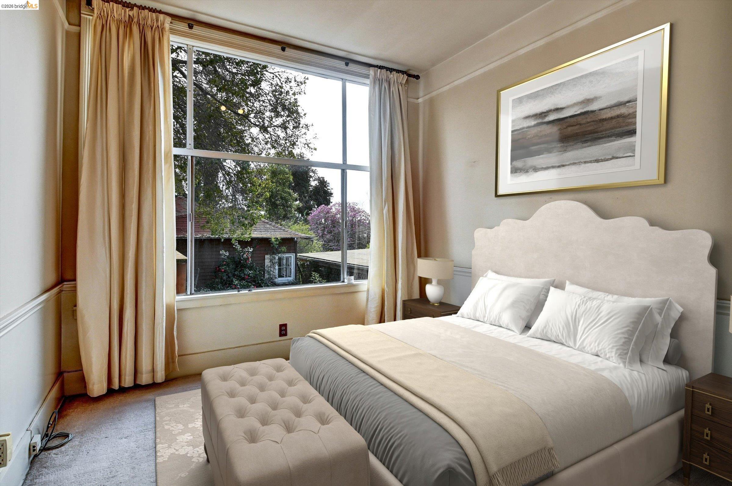 Detail Gallery Image 13 of 60 For 1822 Clinton Ave, Alameda,  CA 94501 - 7 Beds | 3 Baths