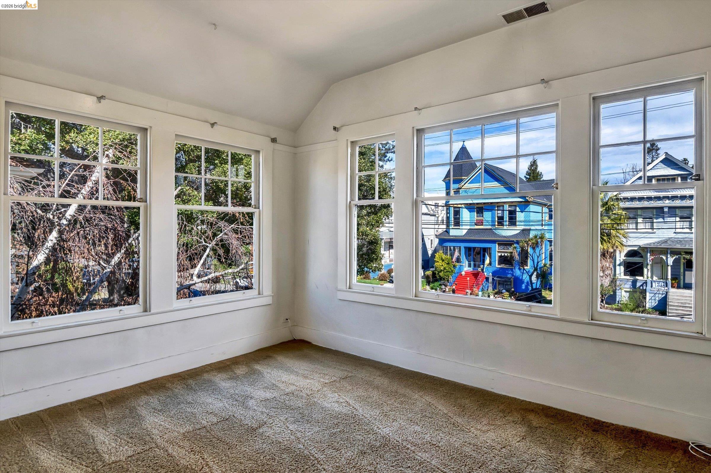 Detail Gallery Image 41 of 60 For 1822 Clinton Ave, Alameda,  CA 94501 - 7 Beds | 3 Baths