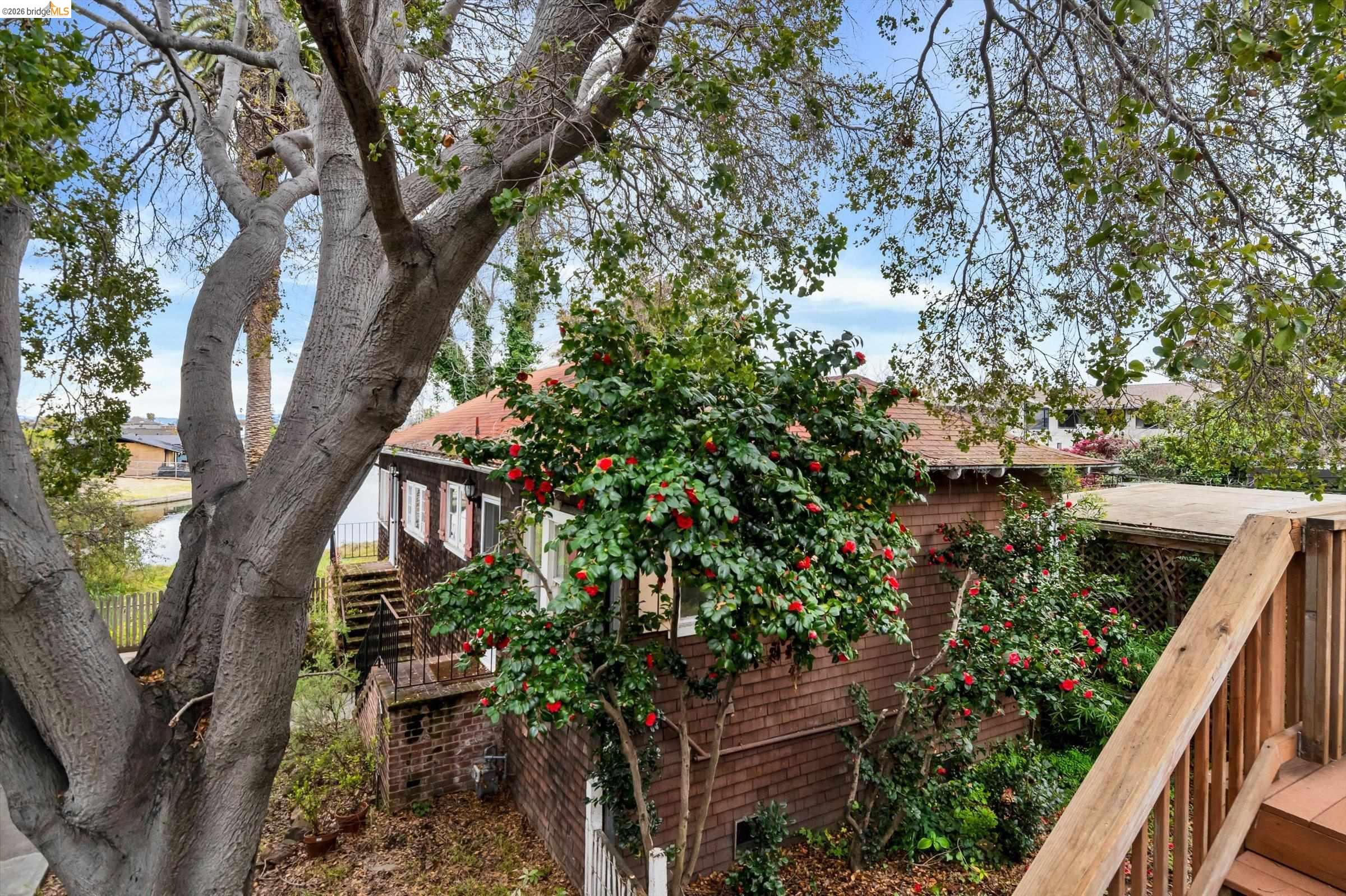 Detail Gallery Image 43 of 60 For 1822 Clinton Ave, Alameda,  CA 94501 - 7 Beds | 3 Baths