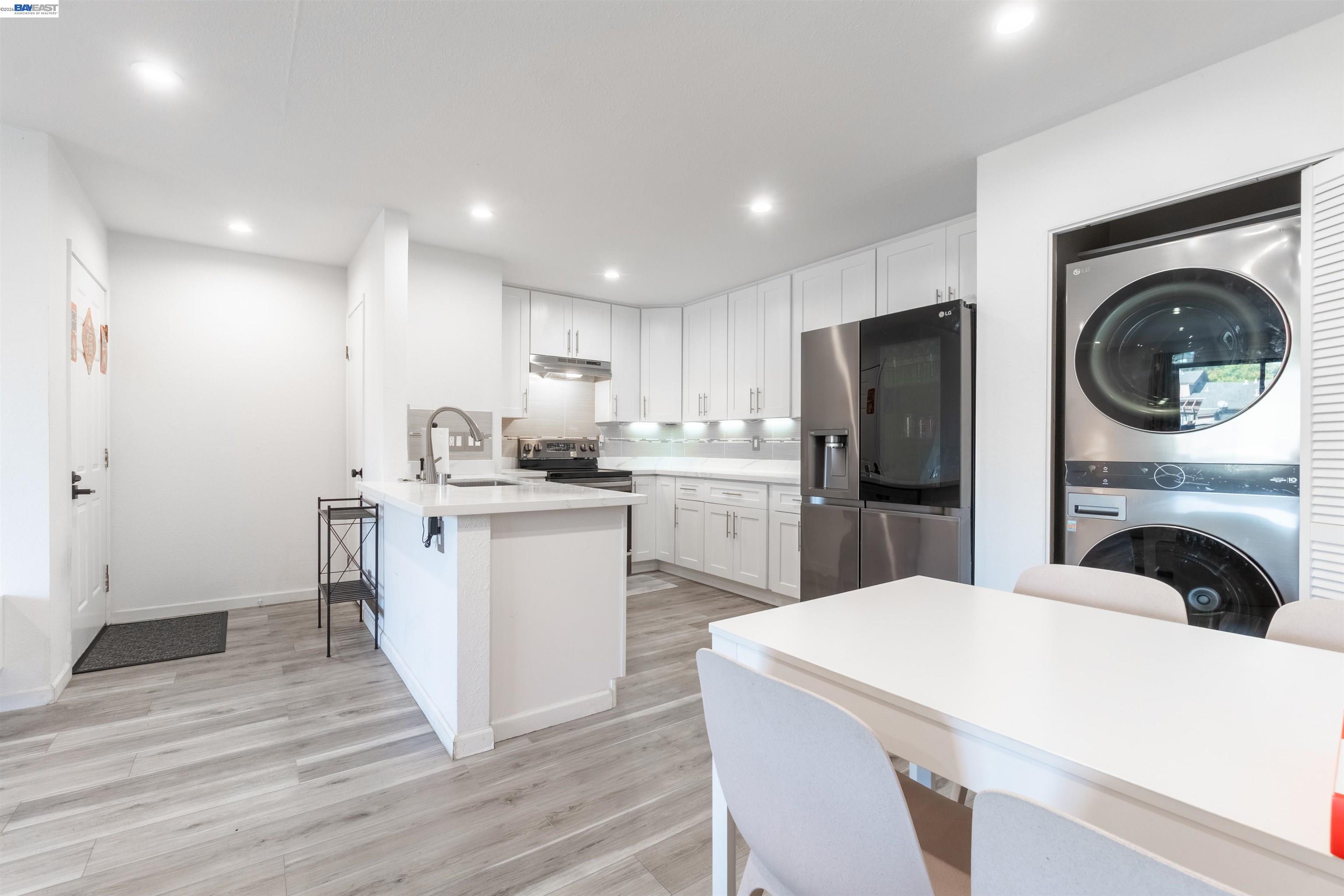 Photo #10: 41125493 Listing: Photo #10