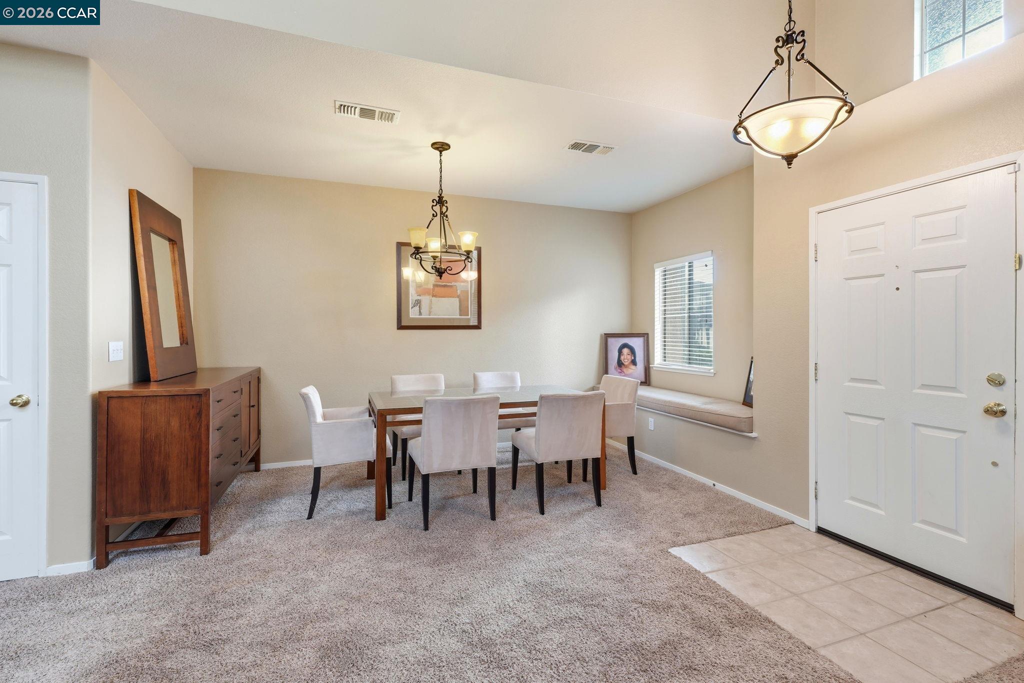 Detail Gallery Image 19 of 43 For 5683 Vintage Cir, Stockton,  CA 95219 - 3 Beds | 2/1 Baths