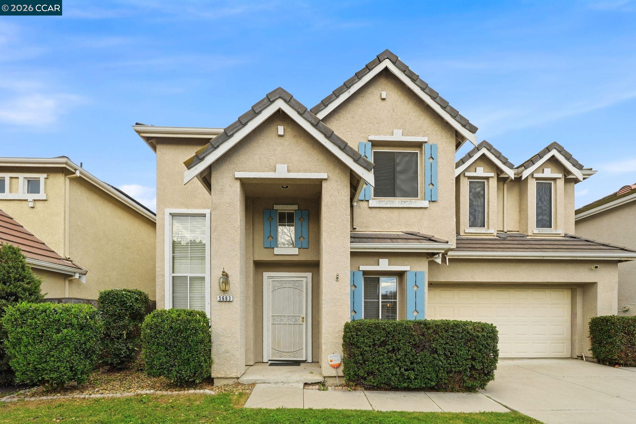 Detail Gallery Image 4 of 43 For 5683 Vintage Cir, Stockton,  CA 95219 - 3 Beds | 2/1 Baths