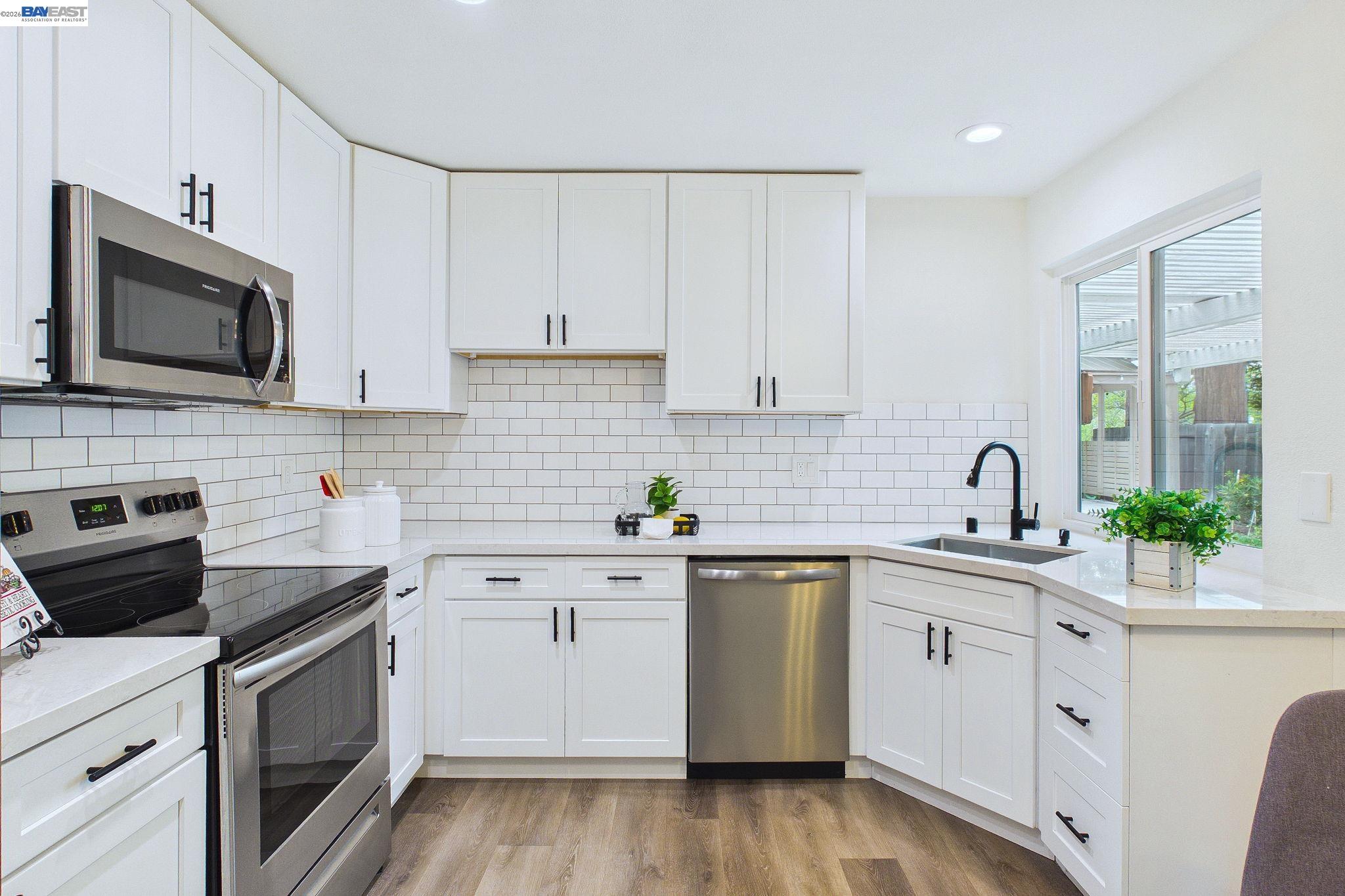 Detail Gallery Image 17 of 55 For 9953 Mangos Dr, San Ramon,  CA 94583 - 3 Beds | 2 Baths