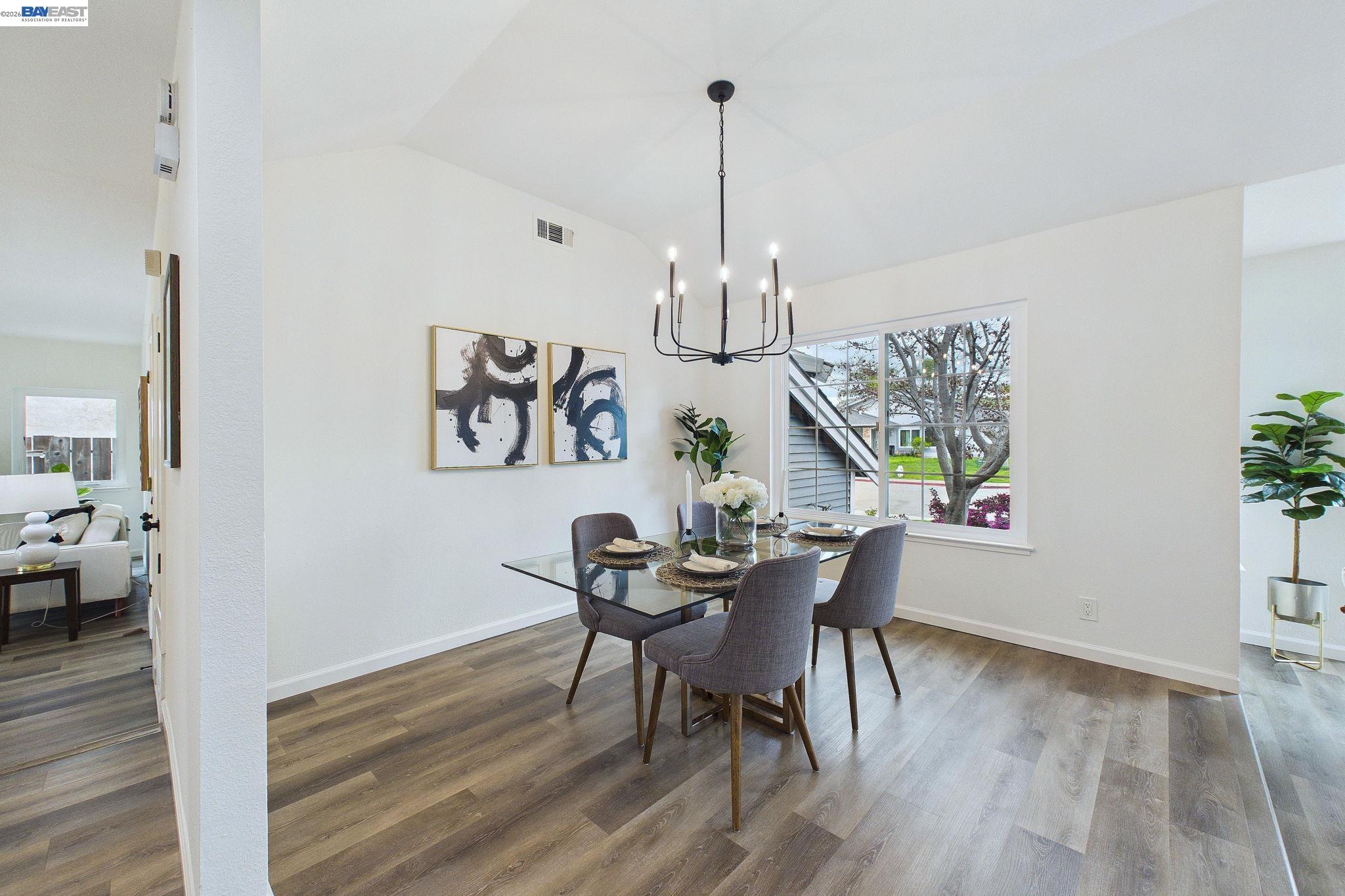 Detail Gallery Image 9 of 55 For 9953 Mangos Dr, San Ramon,  CA 94583 - 3 Beds | 2 Baths