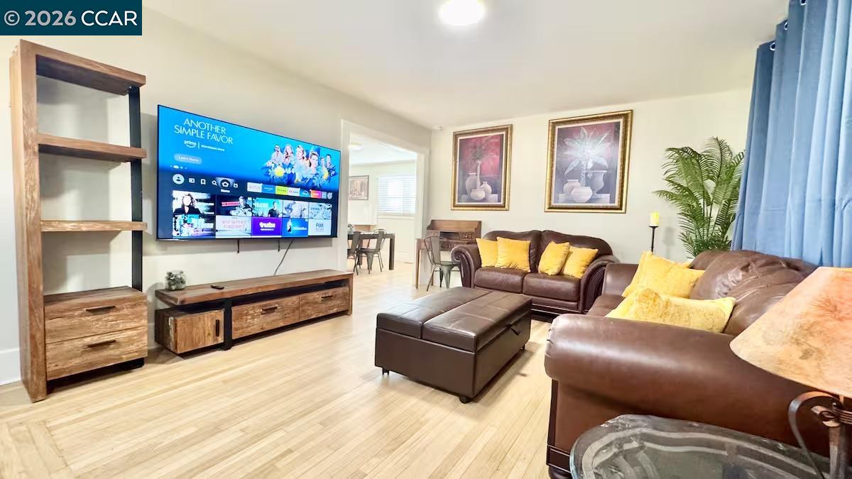 Detail Gallery Image 14 of 31 For 585 S 10th St, San Jose,  CA 95112 - – Beds | – Baths