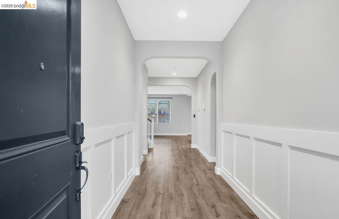 Detail Gallery Image 4 of 39 For 8461 Pinehollow Cir, Discovery Bay,  CA 94505 - 4 Beds | 3 Baths