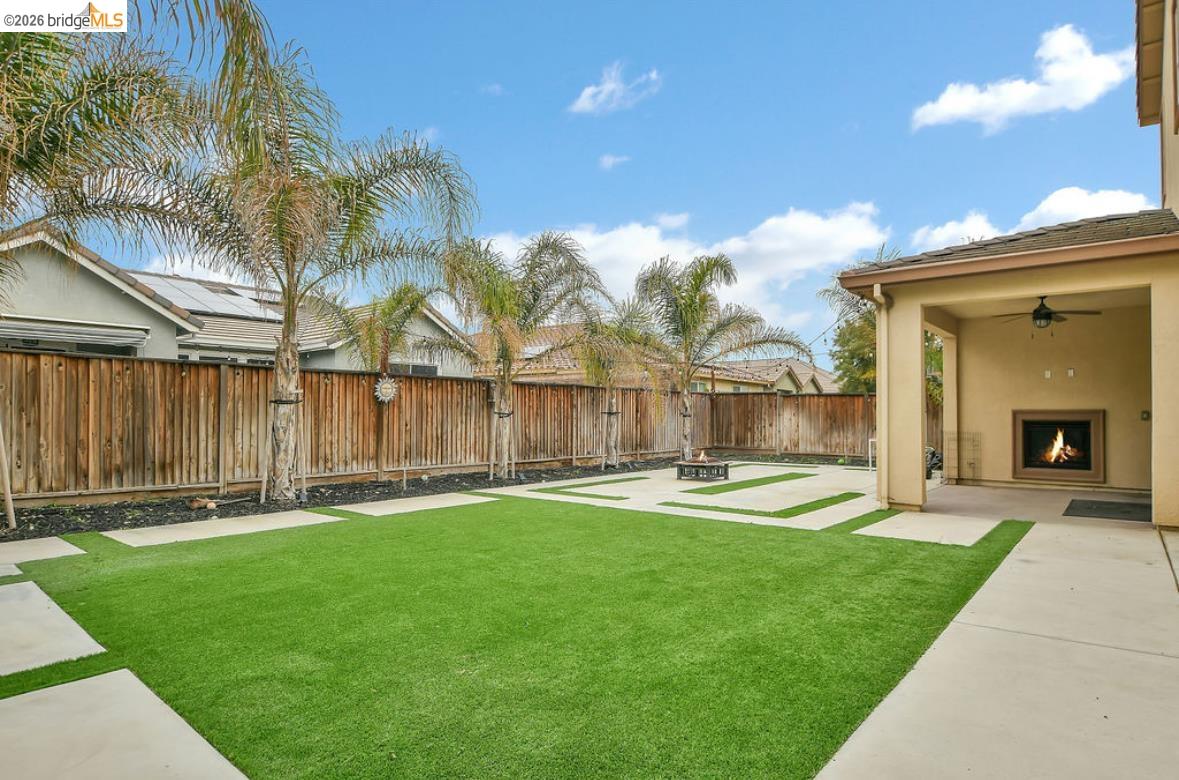 Detail Gallery Image 31 of 39 For 8461 Pinehollow Cir, Discovery Bay,  CA 94505 - 4 Beds | 3 Baths