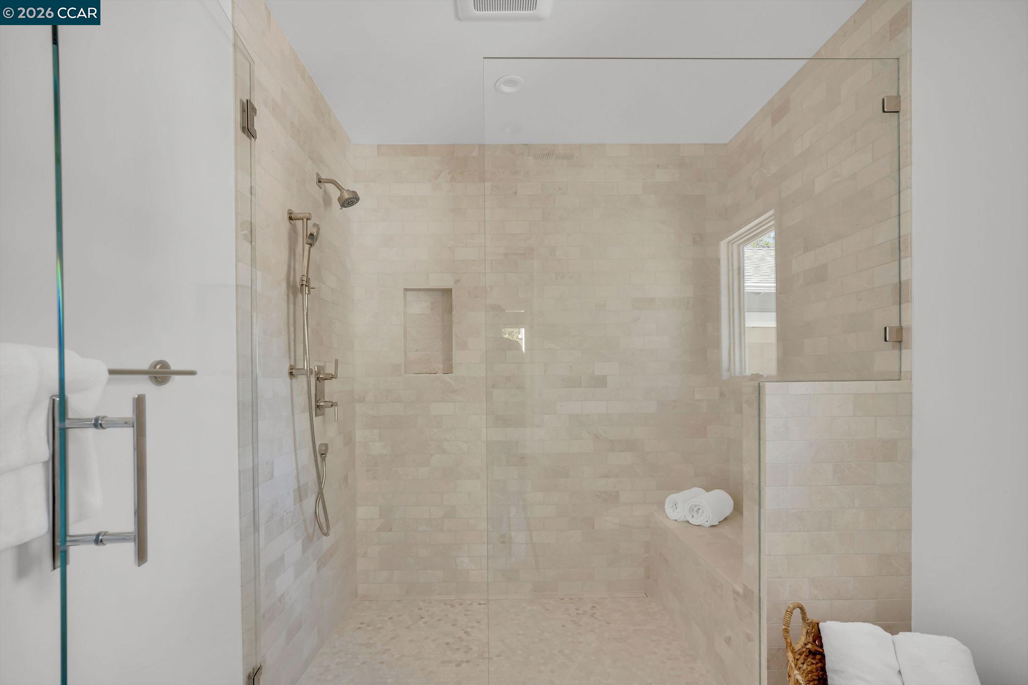 Detail Gallery Image 33 of 50 For 1437 Twelve Oaks Court, Alamo,  CA 94507 - 5 Beds | 4/1 Baths