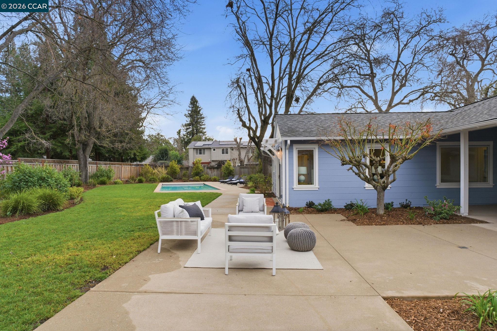 Detail Gallery Image 6 of 50 For 1437 Twelve Oaks Court, Alamo,  CA 94507 - 5 Beds | 4/1 Baths