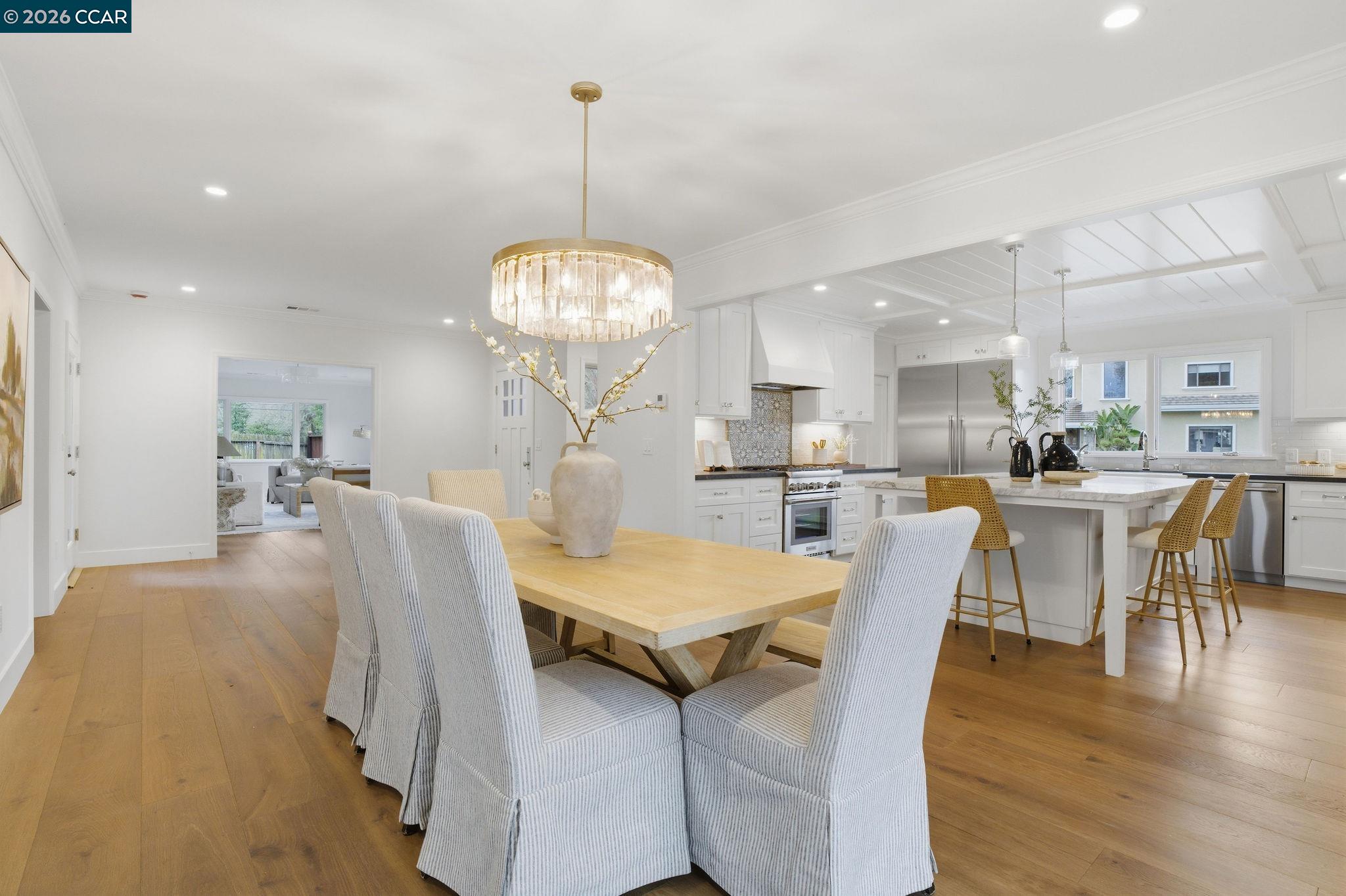 Detail Gallery Image 10 of 50 For 1437 Twelve Oaks Court, Alamo,  CA 94507 - 5 Beds | 4/1 Baths