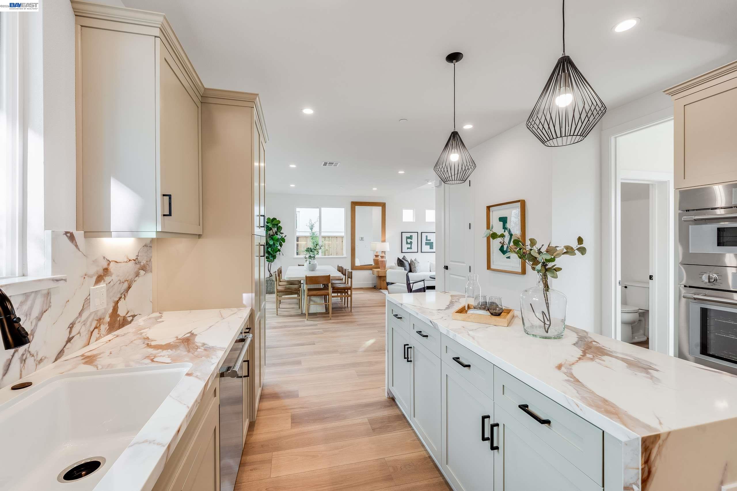 Detail Gallery Image 12 of 55 For 1887 Cook Court, Santa Clara,  CA 95050 - 4 Beds | 3/1 Baths