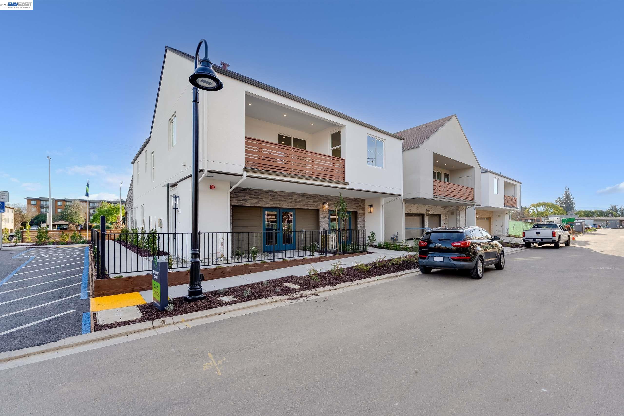 Detail Gallery Image 42 of 55 For 1887 Cook Court, Santa Clara,  CA 95050 - 4 Beds | 3/1 Baths