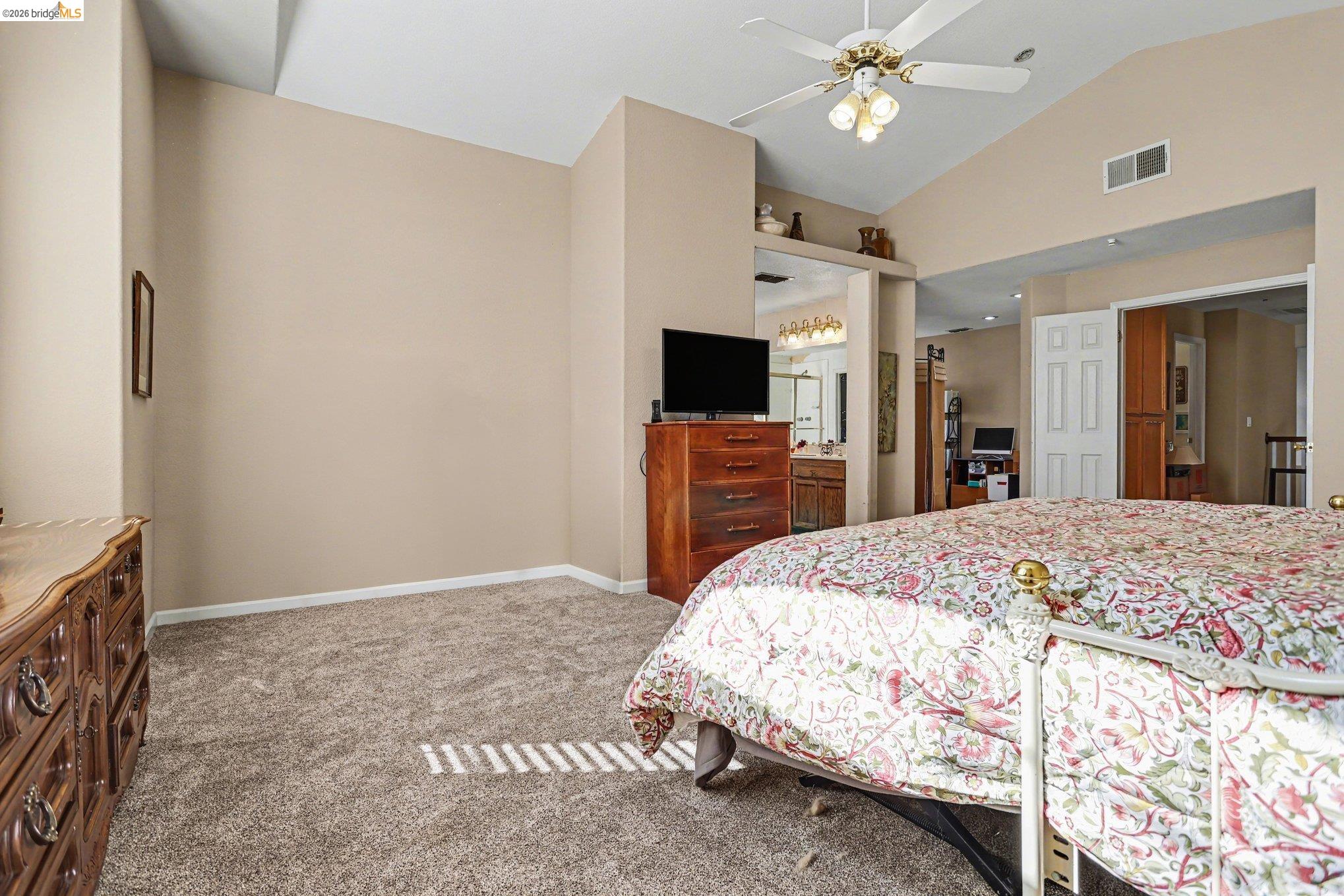 Detail Gallery Image 19 of 33 For 925 Outrigger Cir, Brentwood,  CA 94513 - 3 Beds | 3 Baths