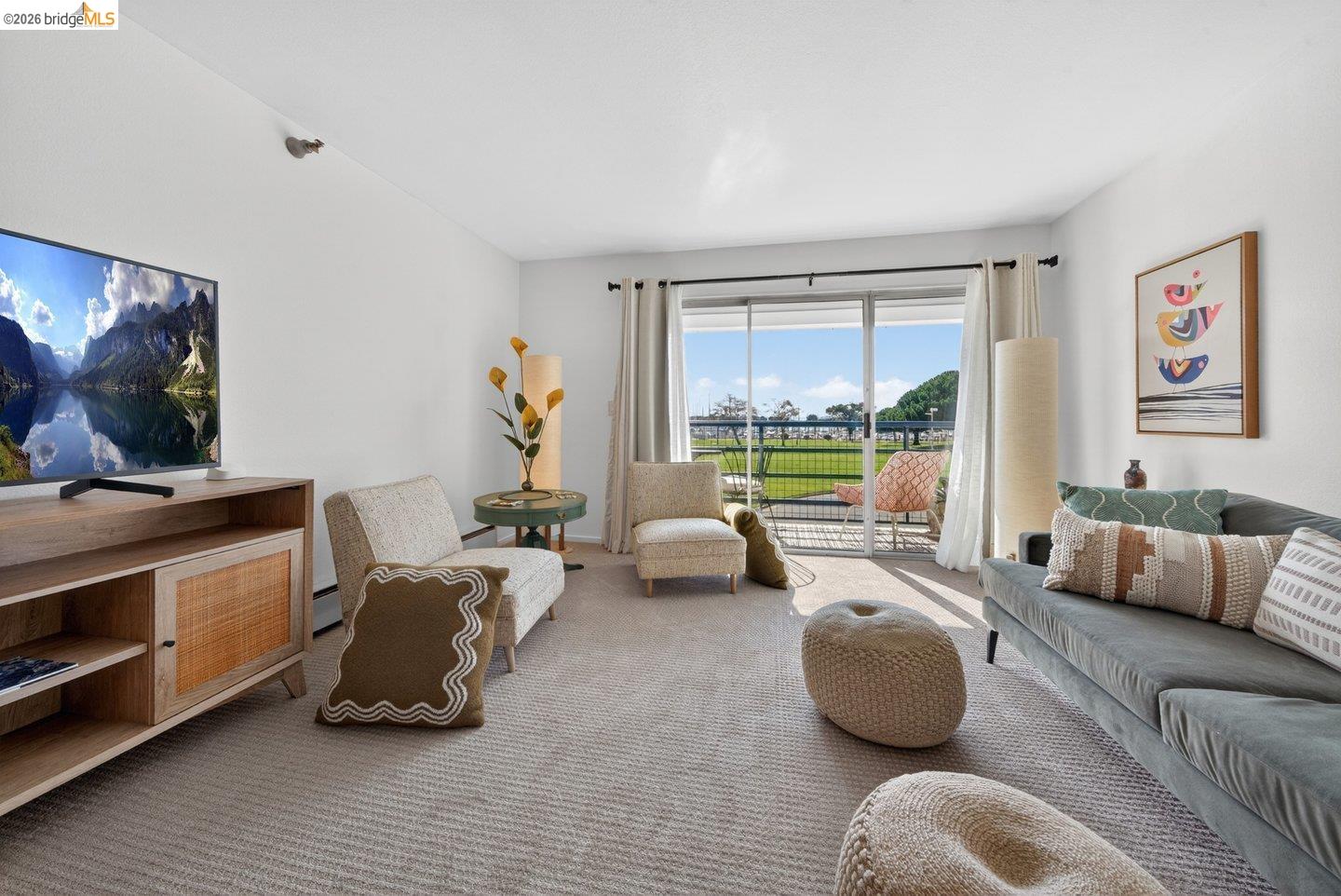 Photo #4: 41125507 Listing: Photo #4