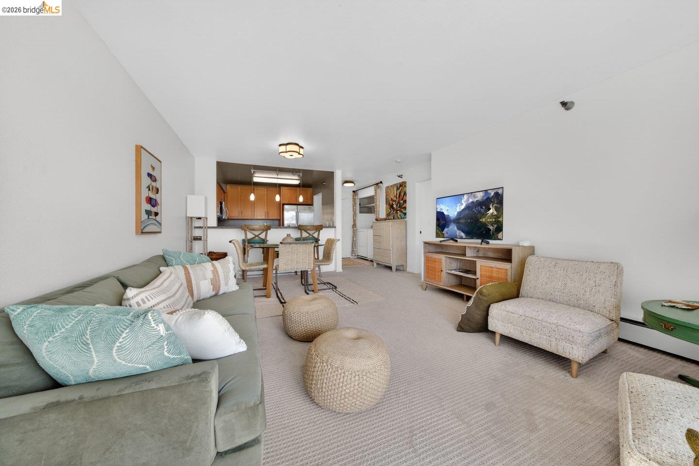 Photo #6: 41125507 Listing: Photo #6