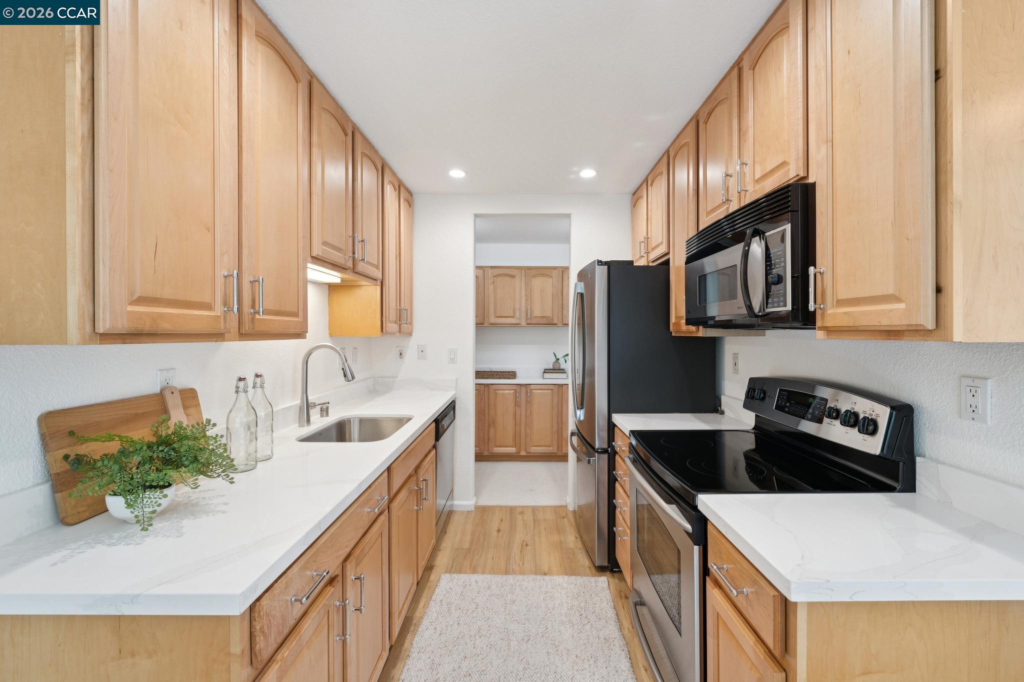 Photo #12: 41125511 Listing: Photo #12