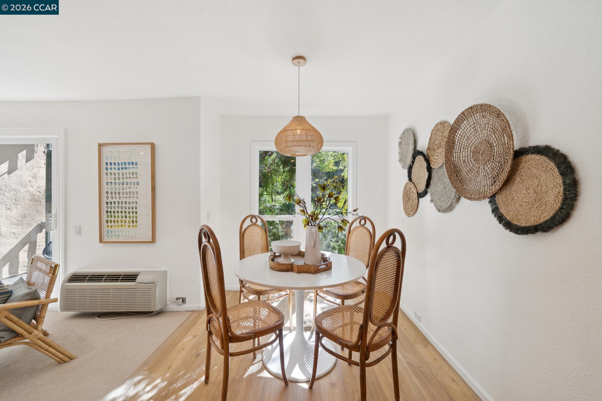 Photo #9: 41125511 Listing: Photo #9