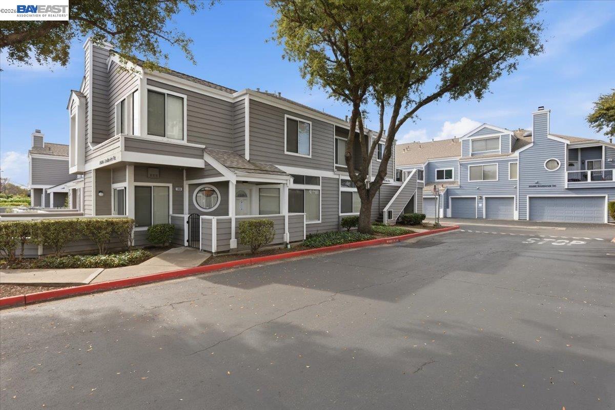 Photo #3: 41125514 Listing: Photo #3