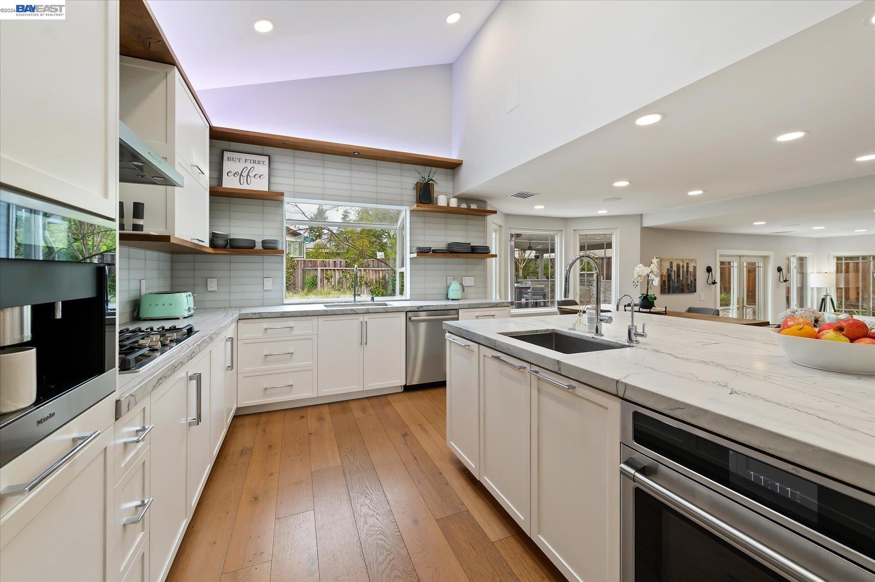 Detail Gallery Image 14 of 60 For 2642 Corte Vida, Pleasanton,  CA 94566 - 4 Beds | 3 Baths