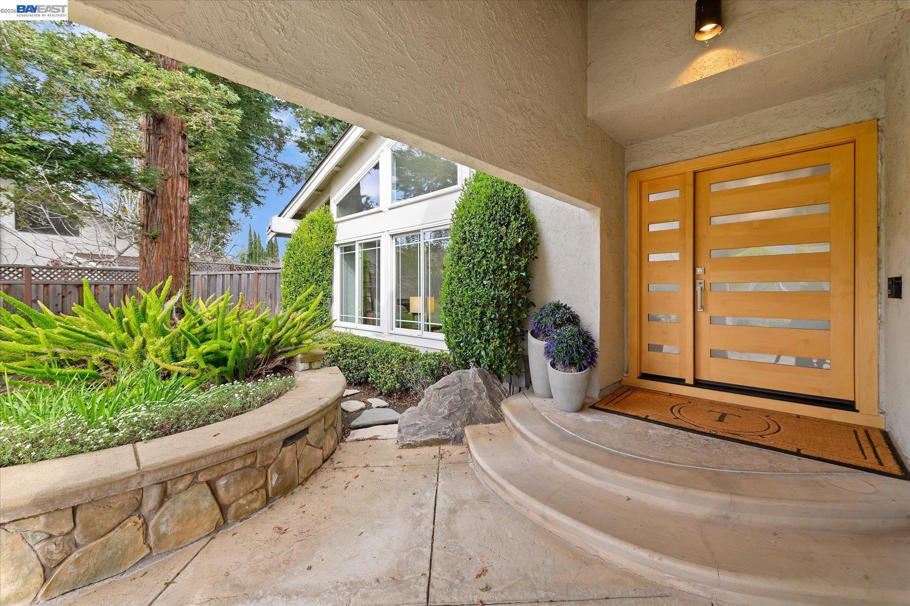 Detail Gallery Image 4 of 60 For 2642 Corte Vida, Pleasanton,  CA 94566 - 4 Beds | 3 Baths