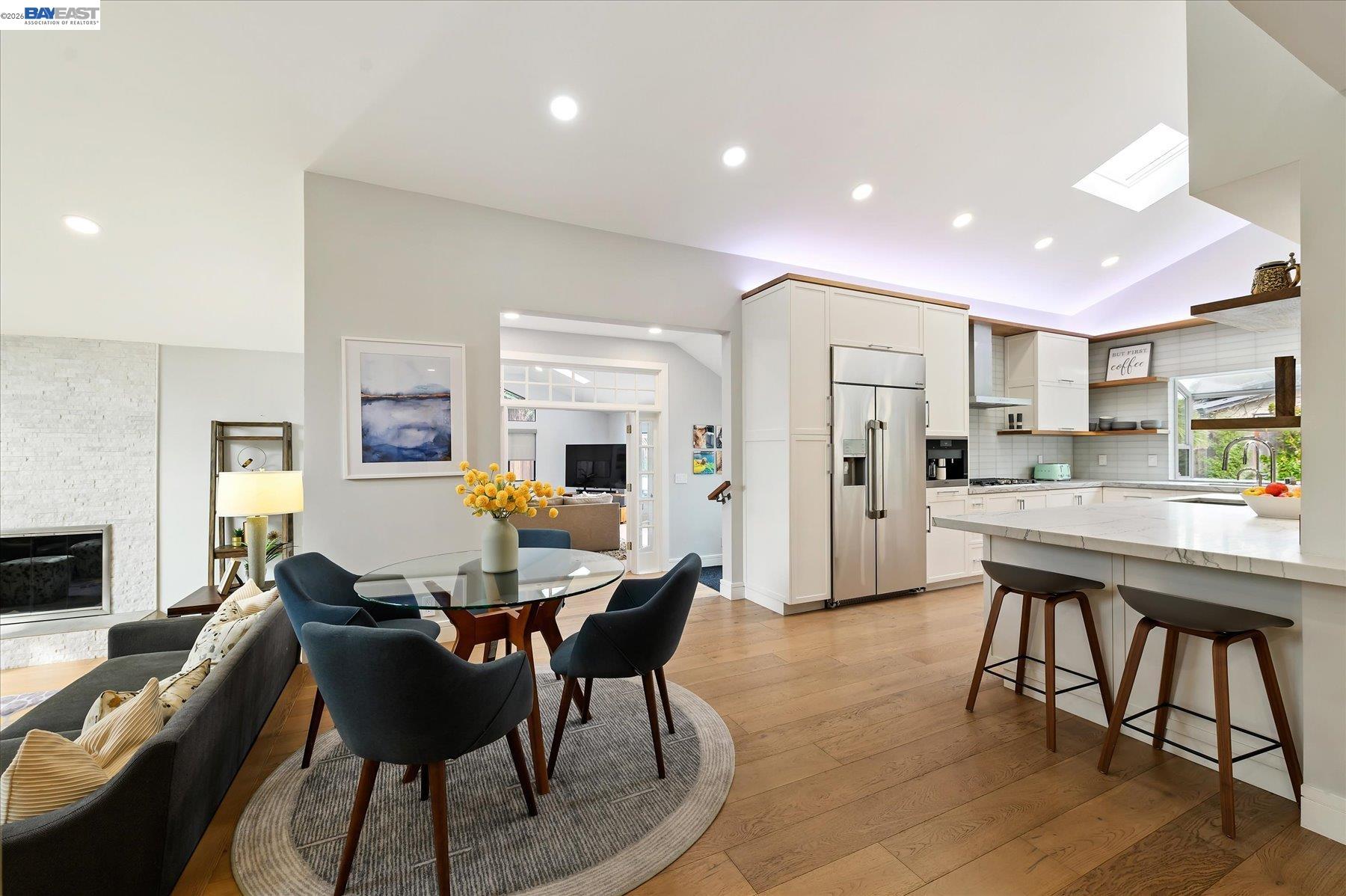 Detail Gallery Image 8 of 60 For 2642 Corte Vida, Pleasanton,  CA 94566 - 4 Beds | 3 Baths