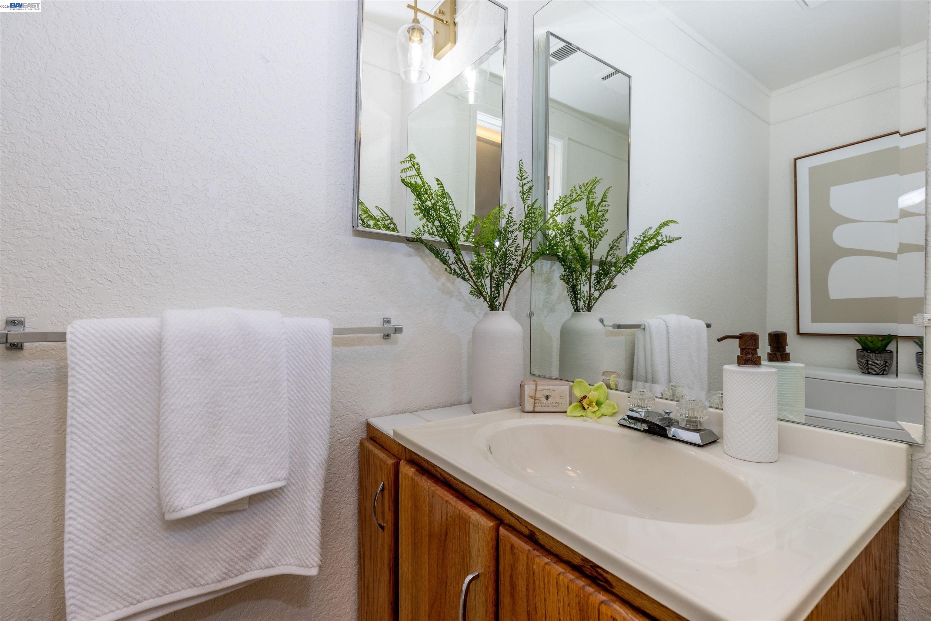 Photo #5: 41125517 Listing: Photo #5